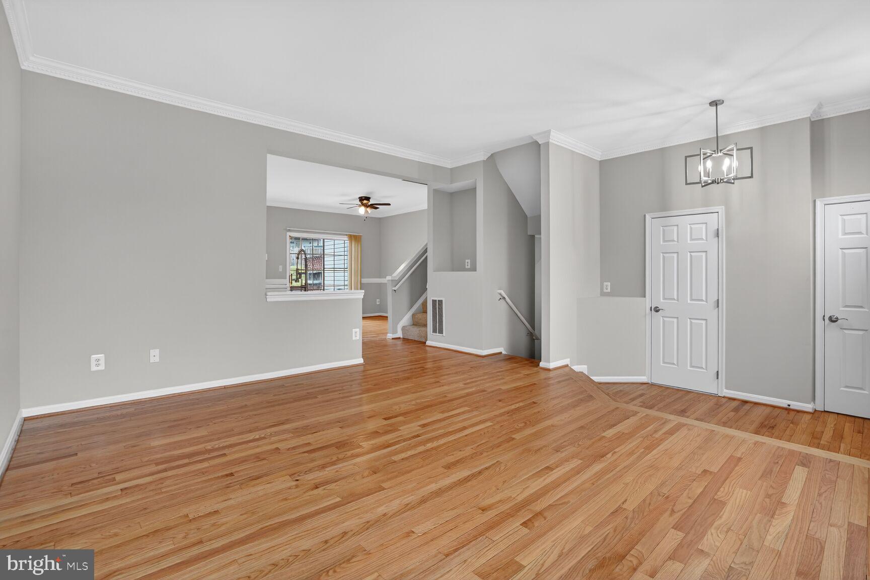 6808 CEDAR LOCH COURT
