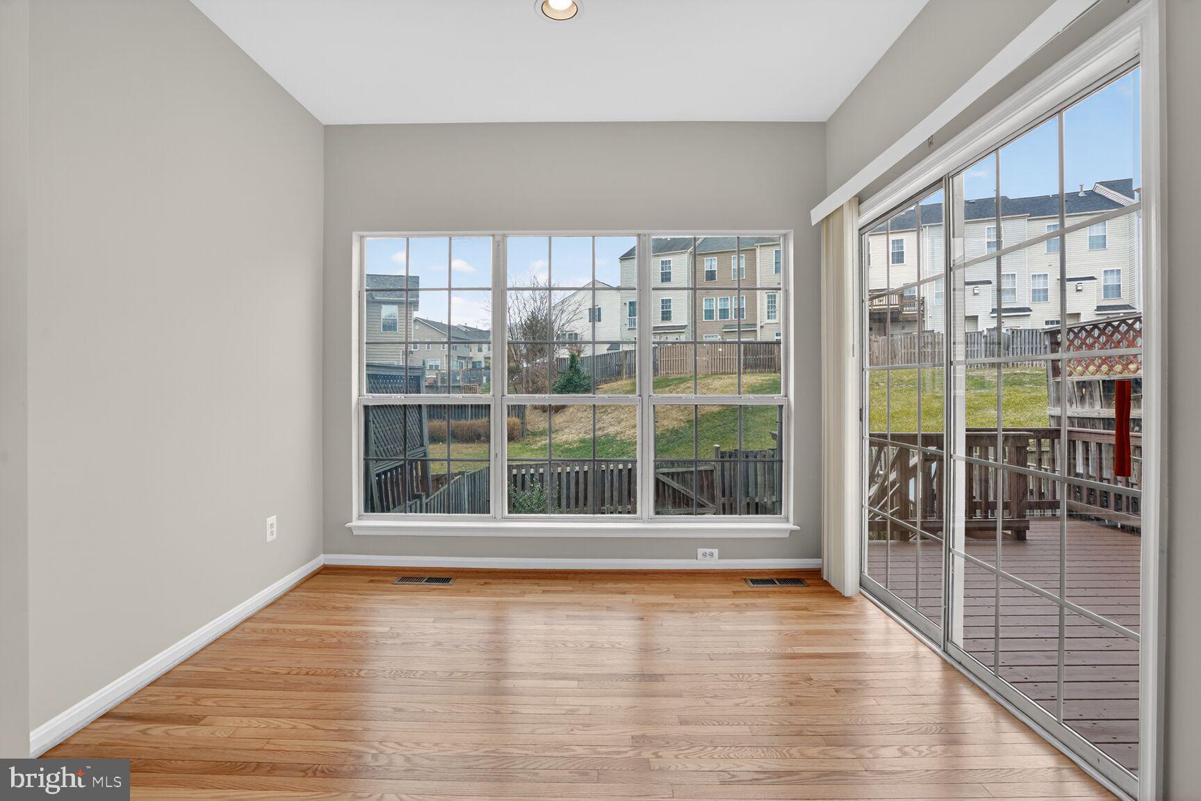 6808 CEDAR LOCH COURT
