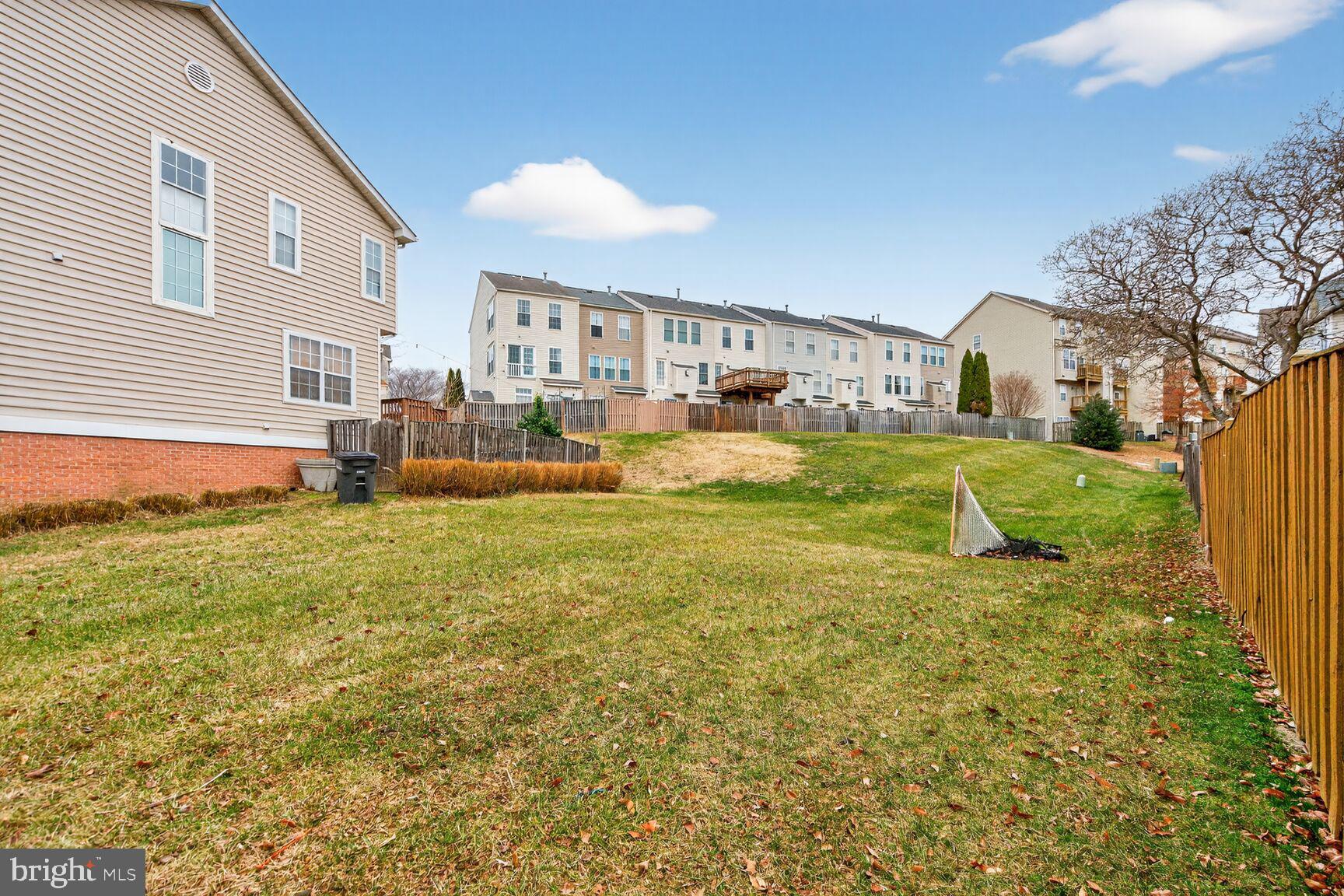 6808 CEDAR LOCH COURT