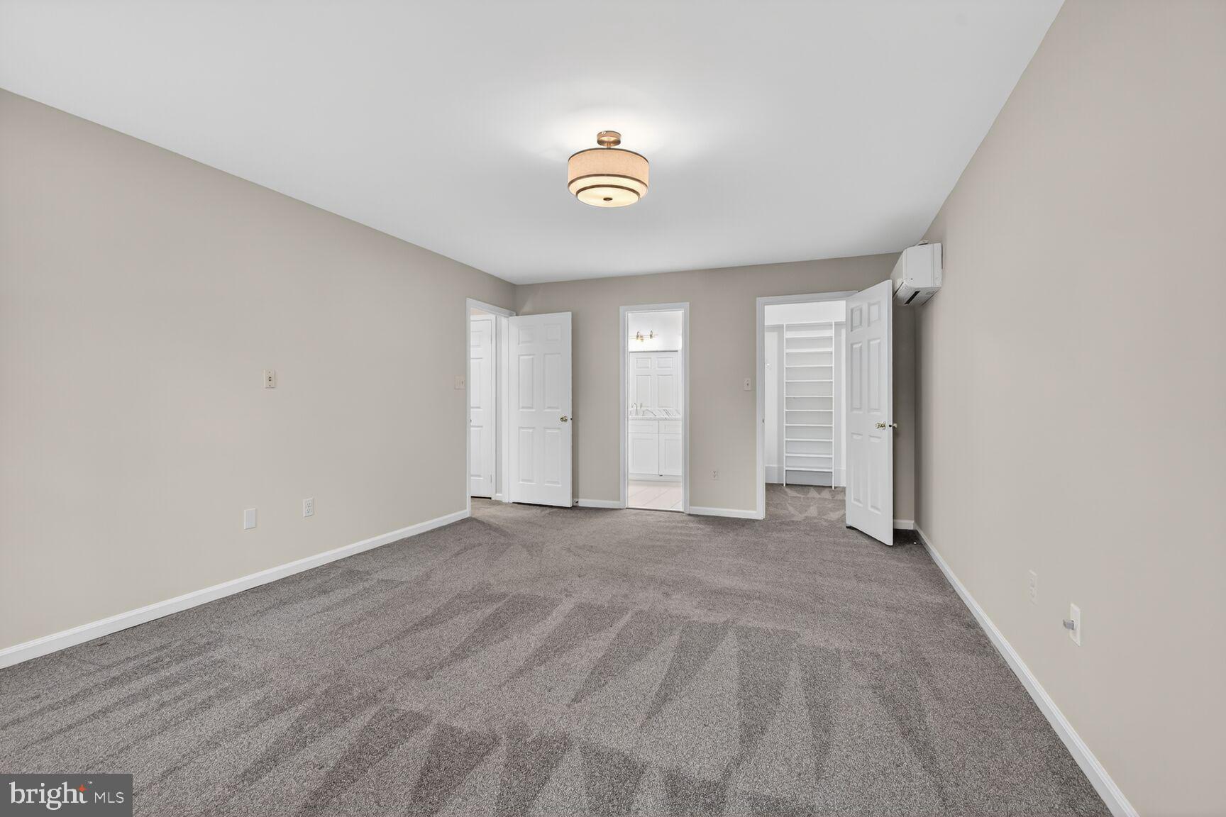 1302 CLAYBORNE HOUSE COURT