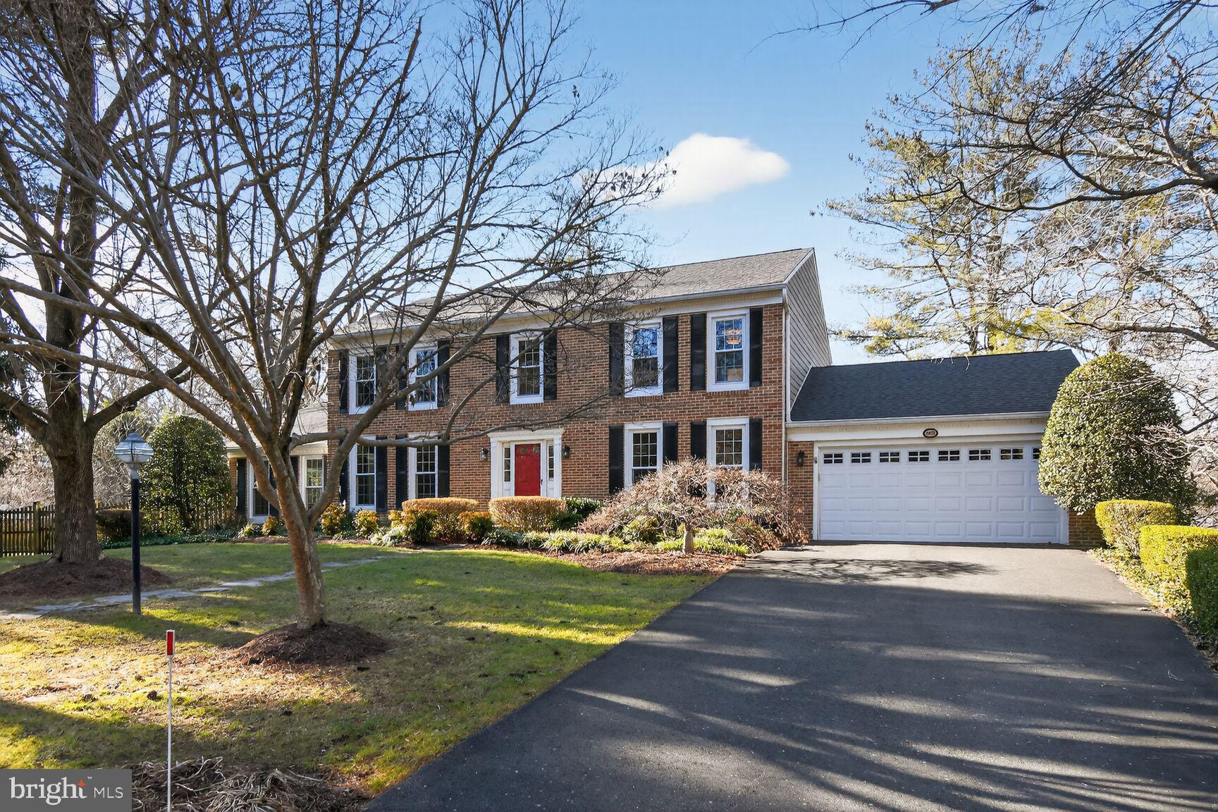 1302 CLAYBORNE HOUSE COURT