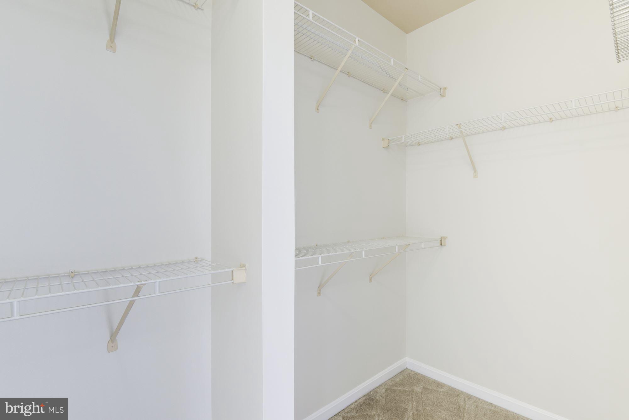 1860 STRATFORD PARK PLACE 204