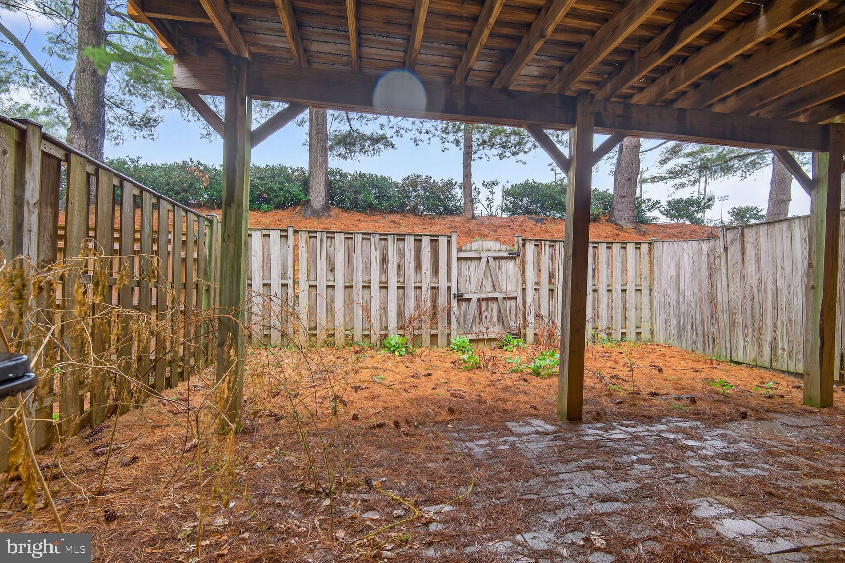2874 SUTTON OAKS LANE