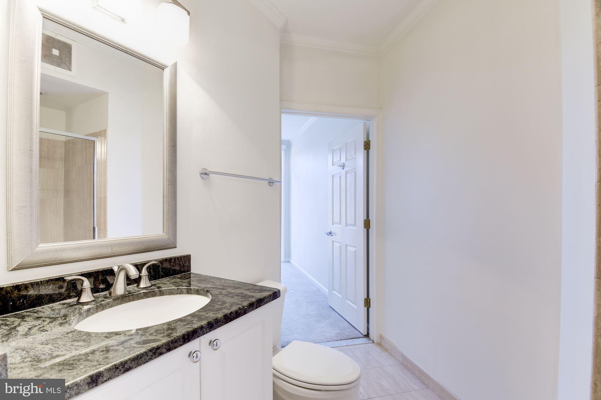 1860 STRATFORD PARK PLACE 204