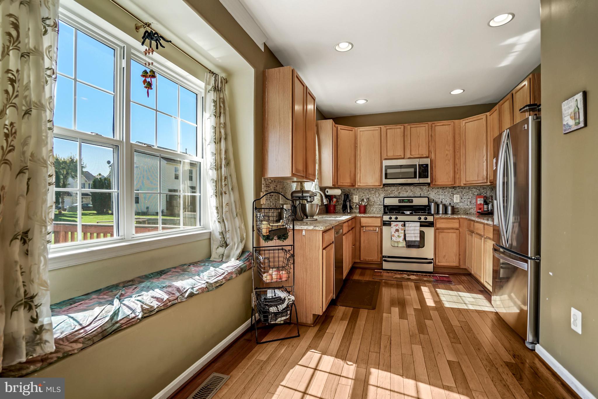 22385 MAISON CARREE SQUARE