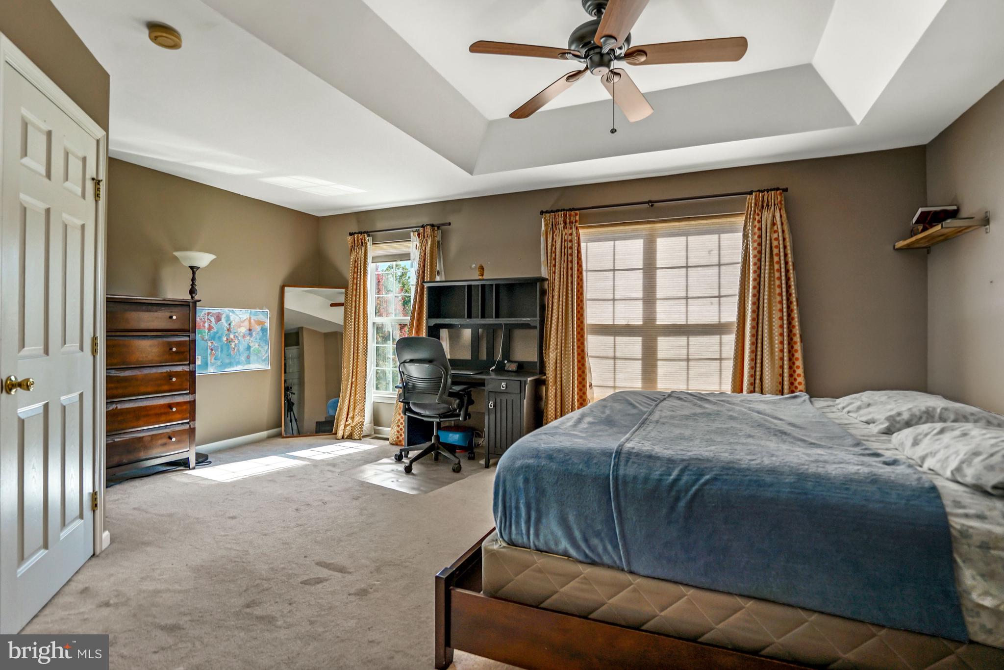 22385 MAISON CARREE SQUARE