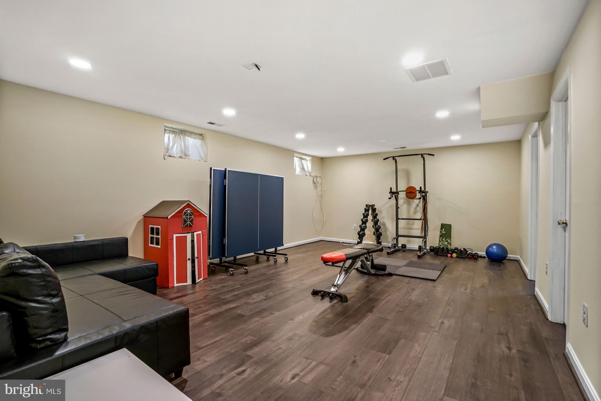 22385 MAISON CARREE SQUARE