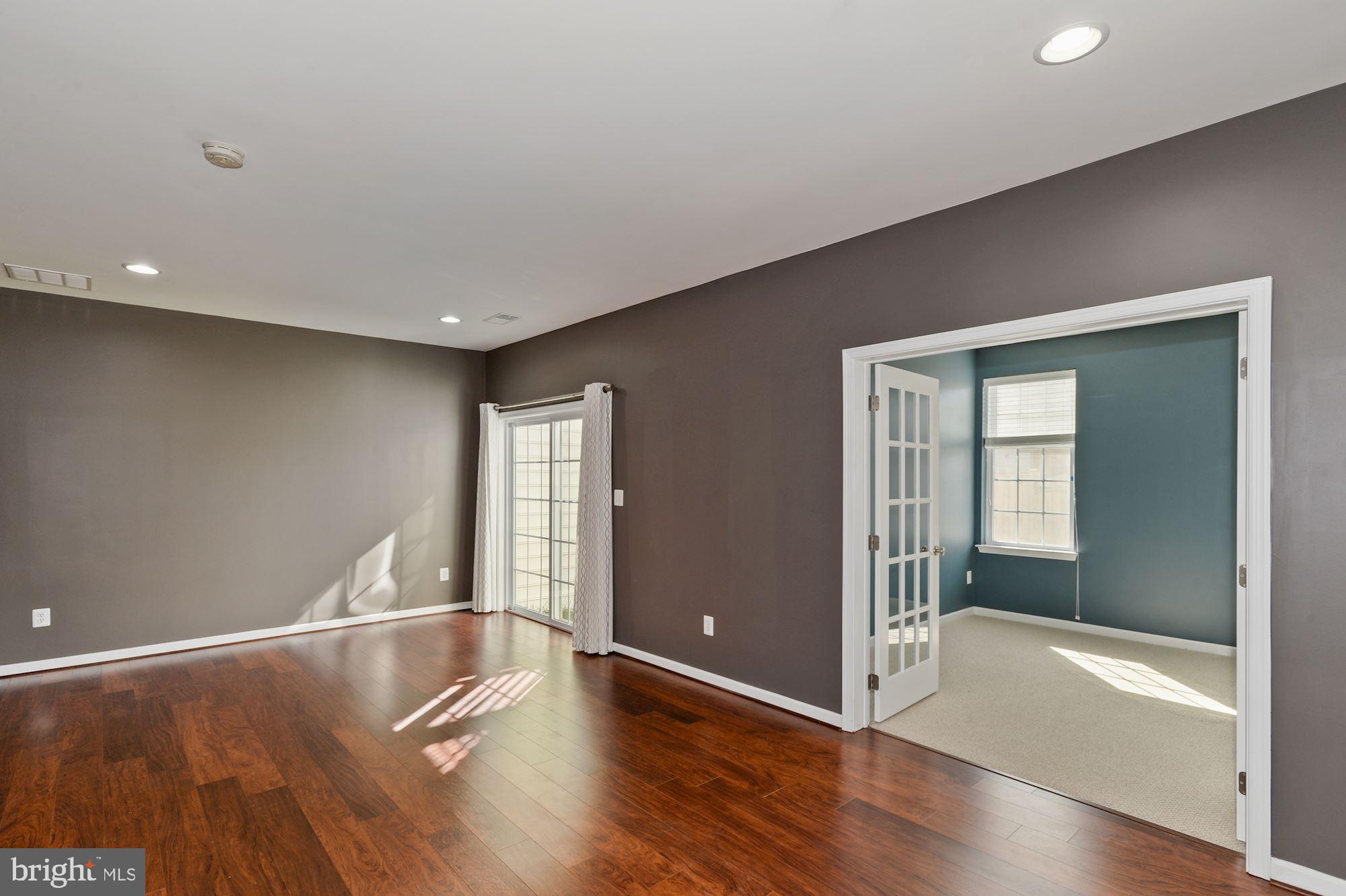 42311 CAPITAL TERRACE