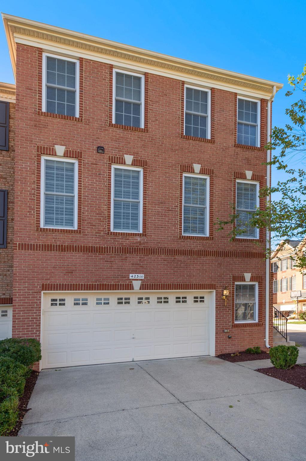 42311 CAPITAL TERRACE