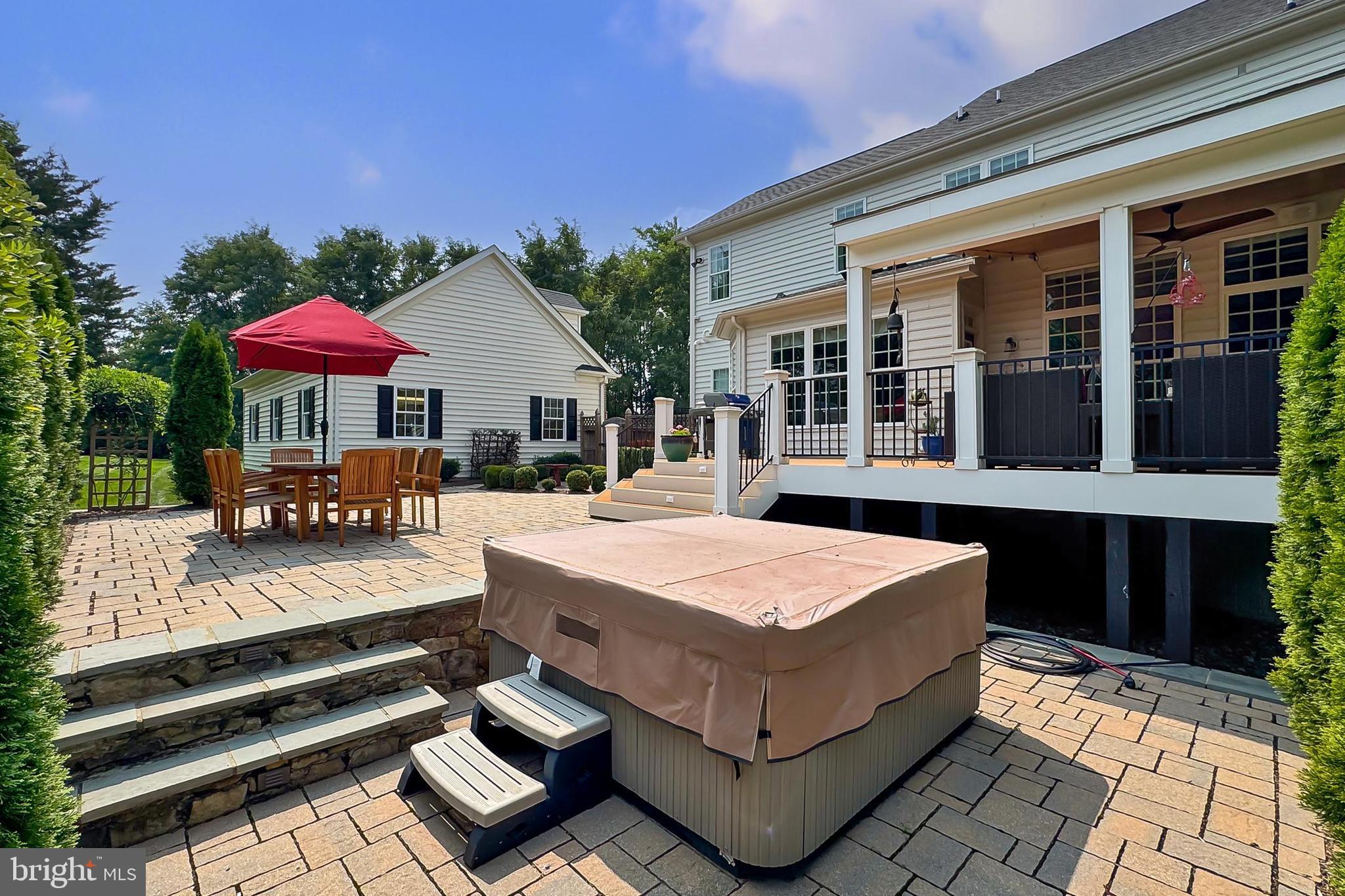 16146 WATERFORD CREEK CIRCLE