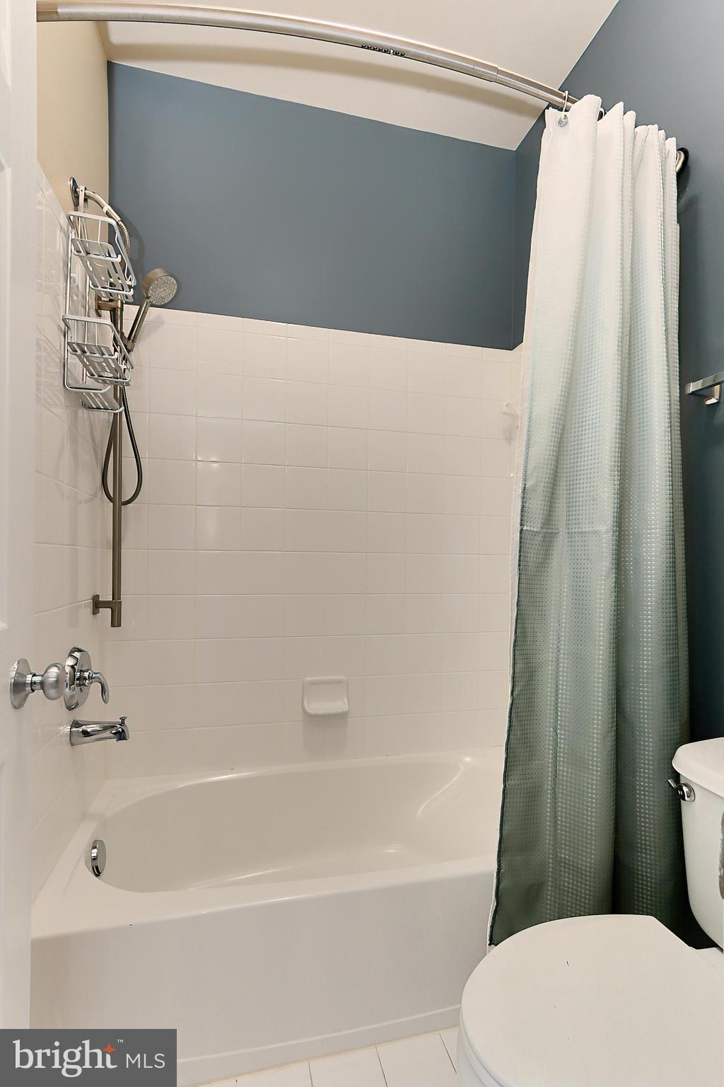 16146 WATERFORD CREEK CIRCLE