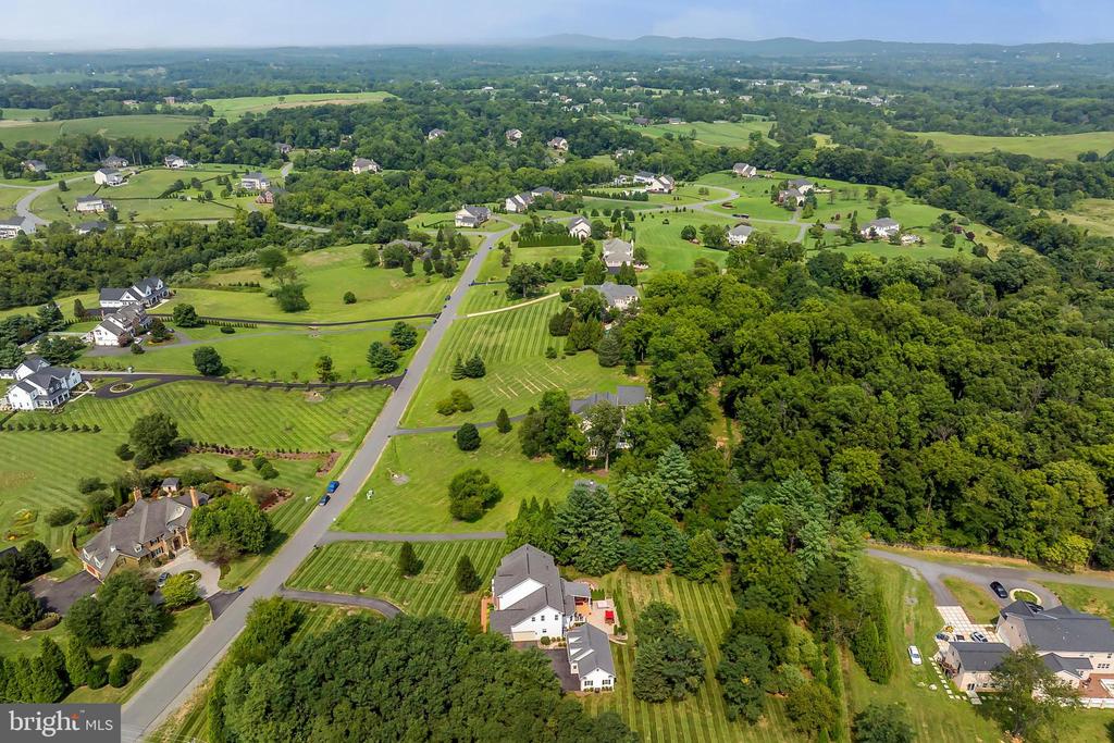 16146 WATERFORD CREEK CIRCLE