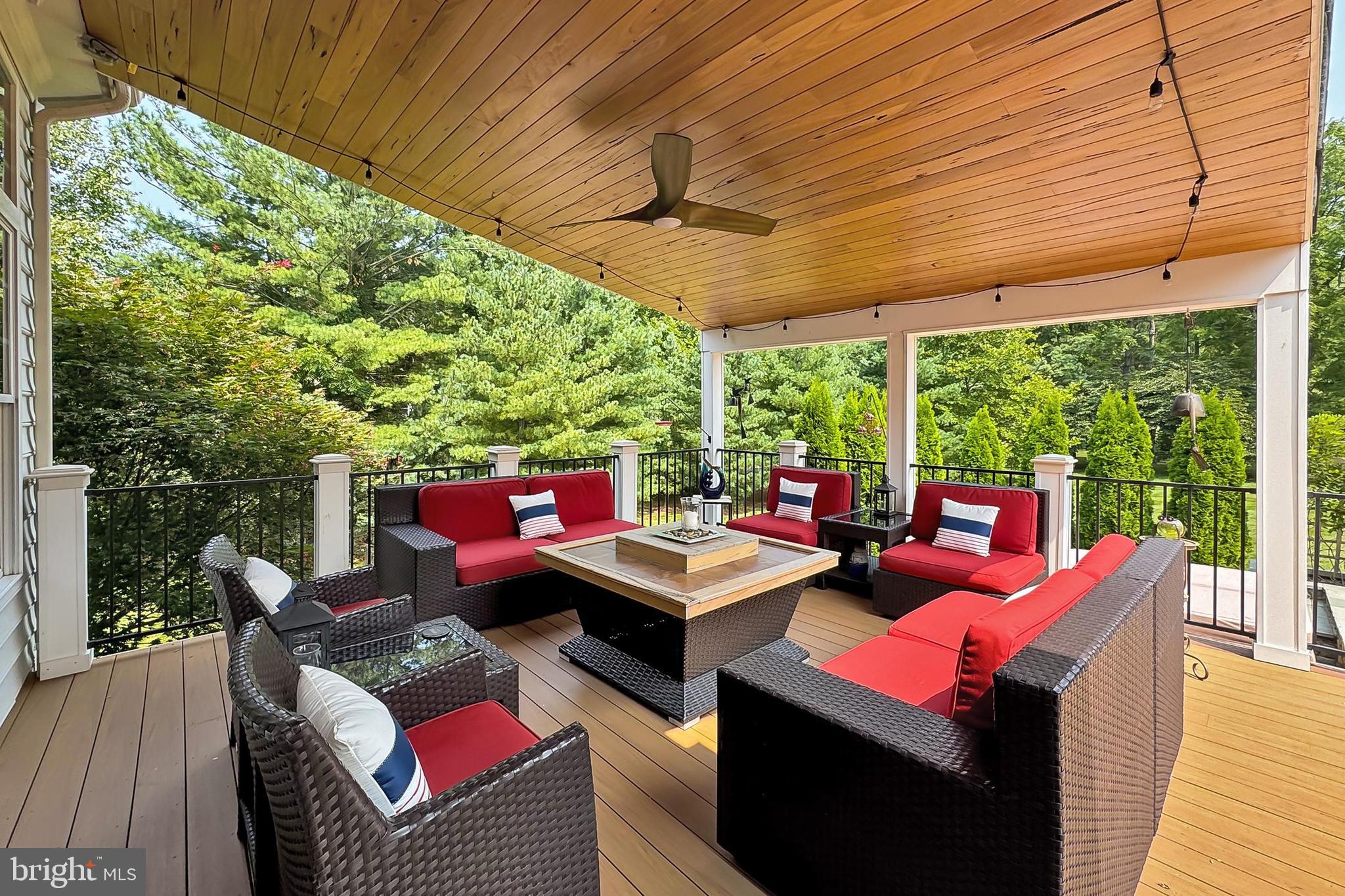 16146 WATERFORD CREEK CIRCLE