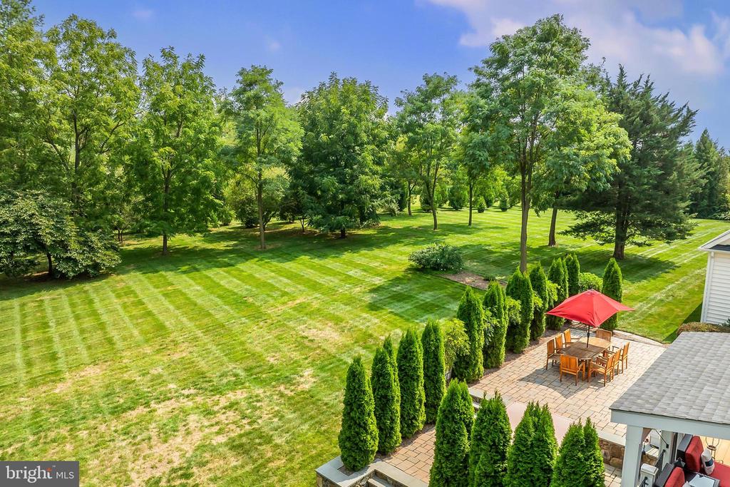 16146 WATERFORD CREEK CIRCLE