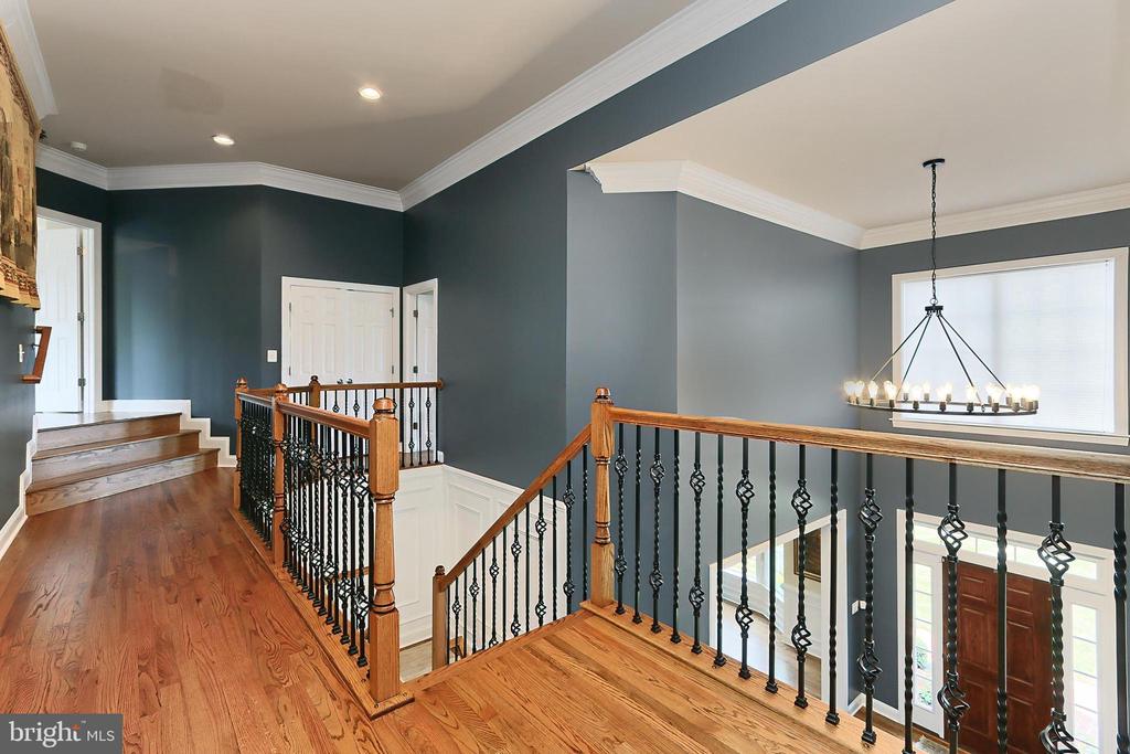 16146 WATERFORD CREEK CIRCLE