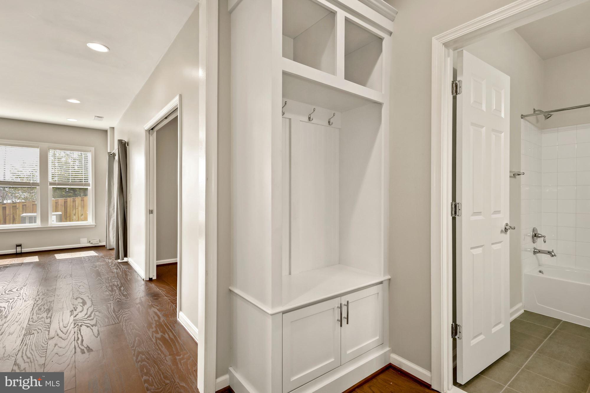 45025 GRADUATE TERRACE