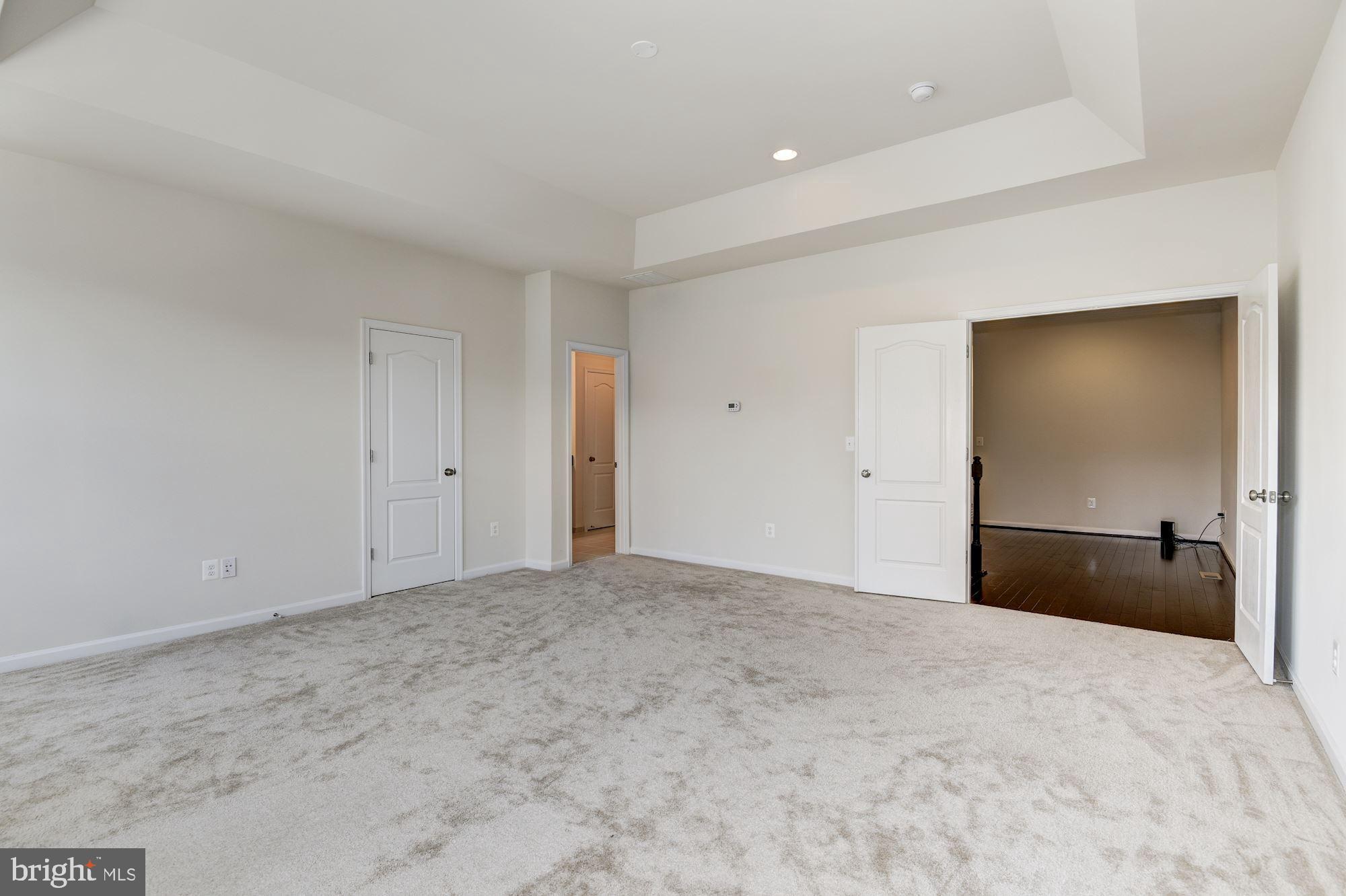 42524 BENFOLD SQUARE