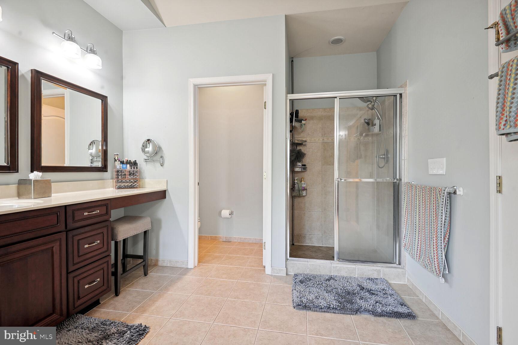 5350 WALKERTON COURT