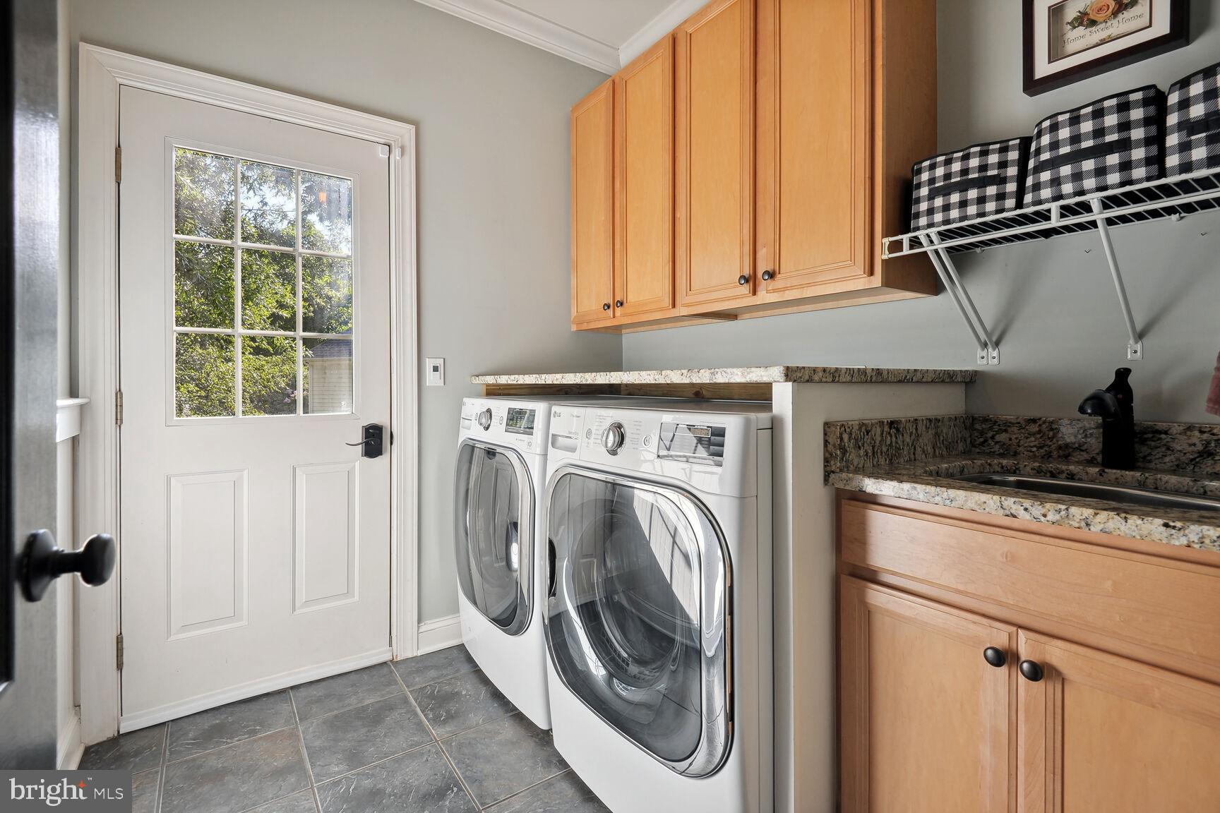 5350 WALKERTON COURT