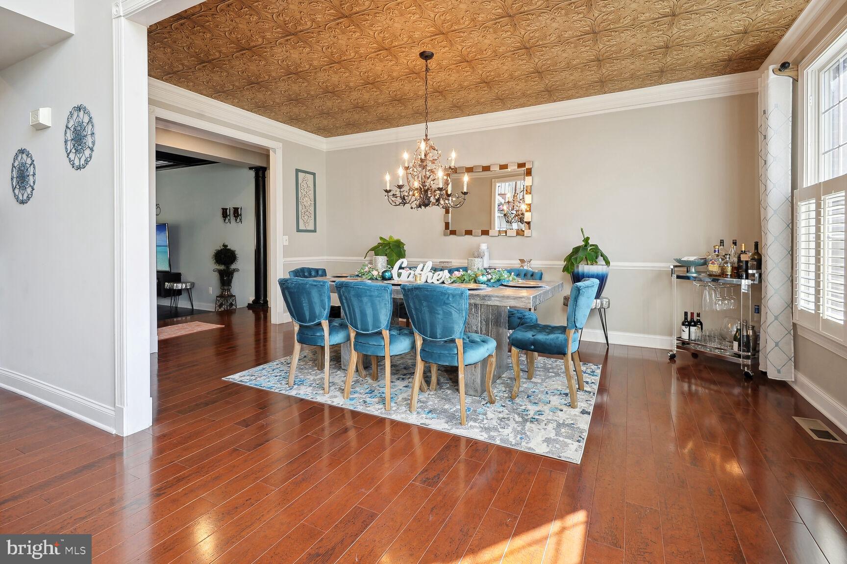 5350 WALKERTON COURT