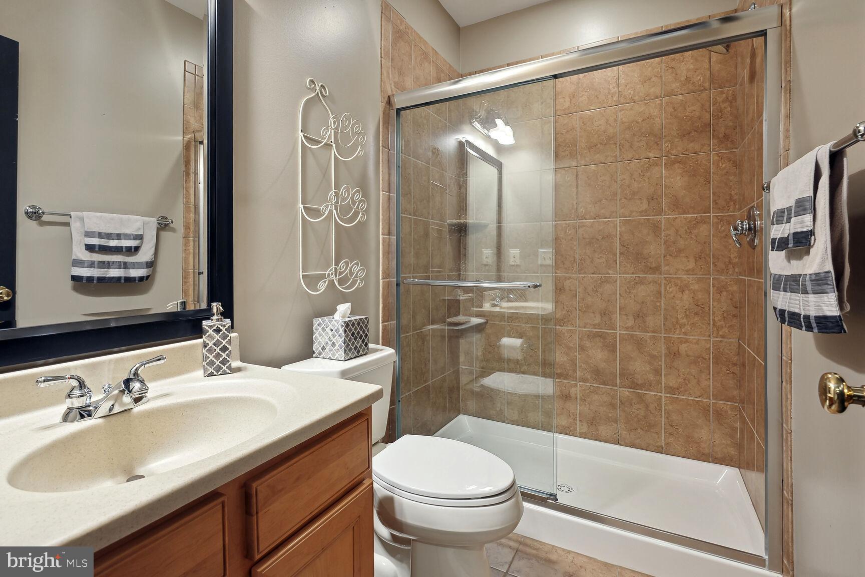 5350 WALKERTON COURT