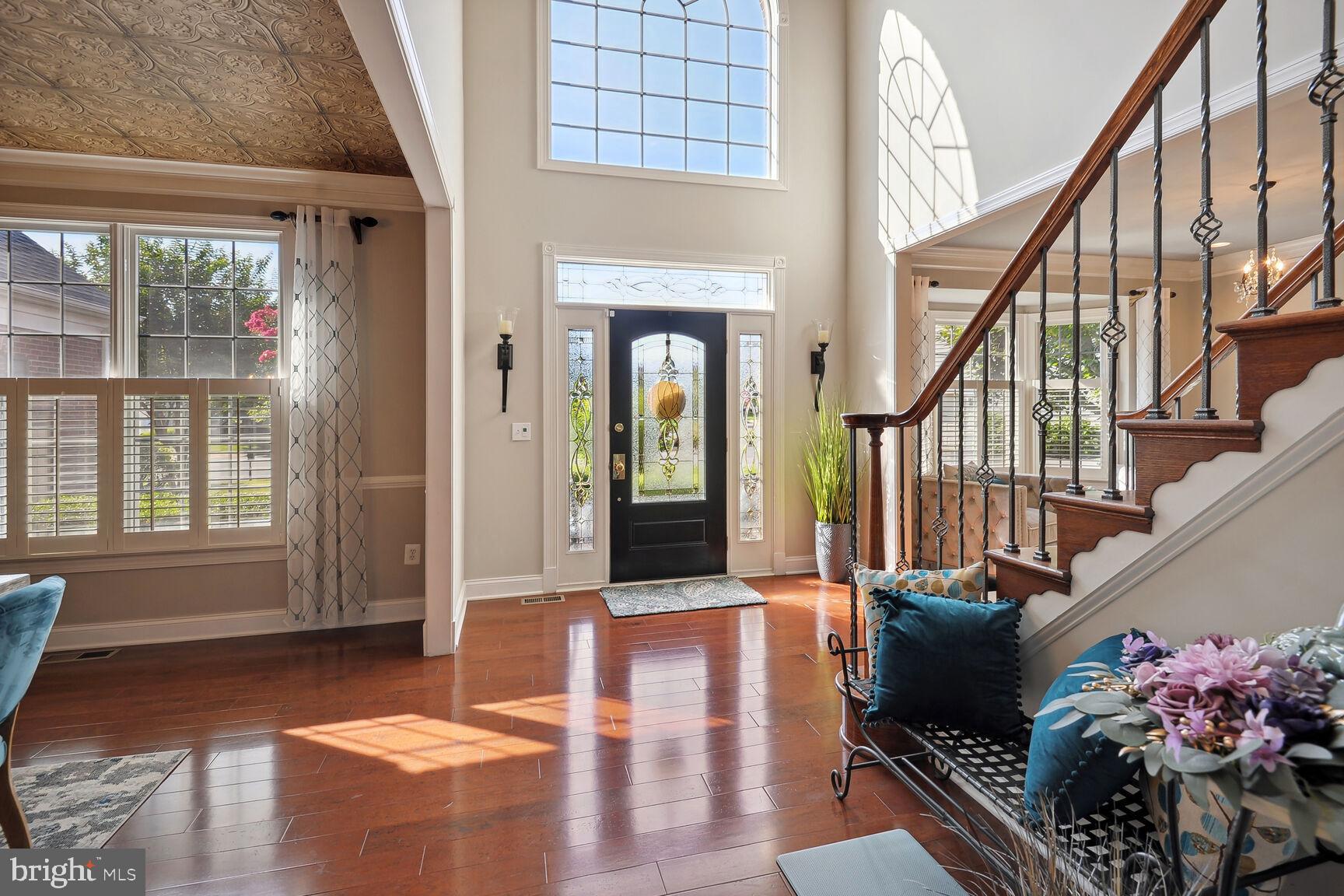 5350 WALKERTON COURT