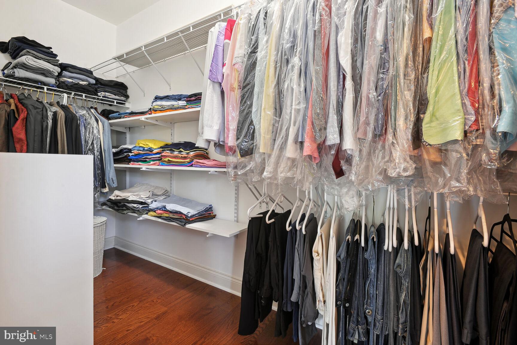 5350 WALKERTON COURT