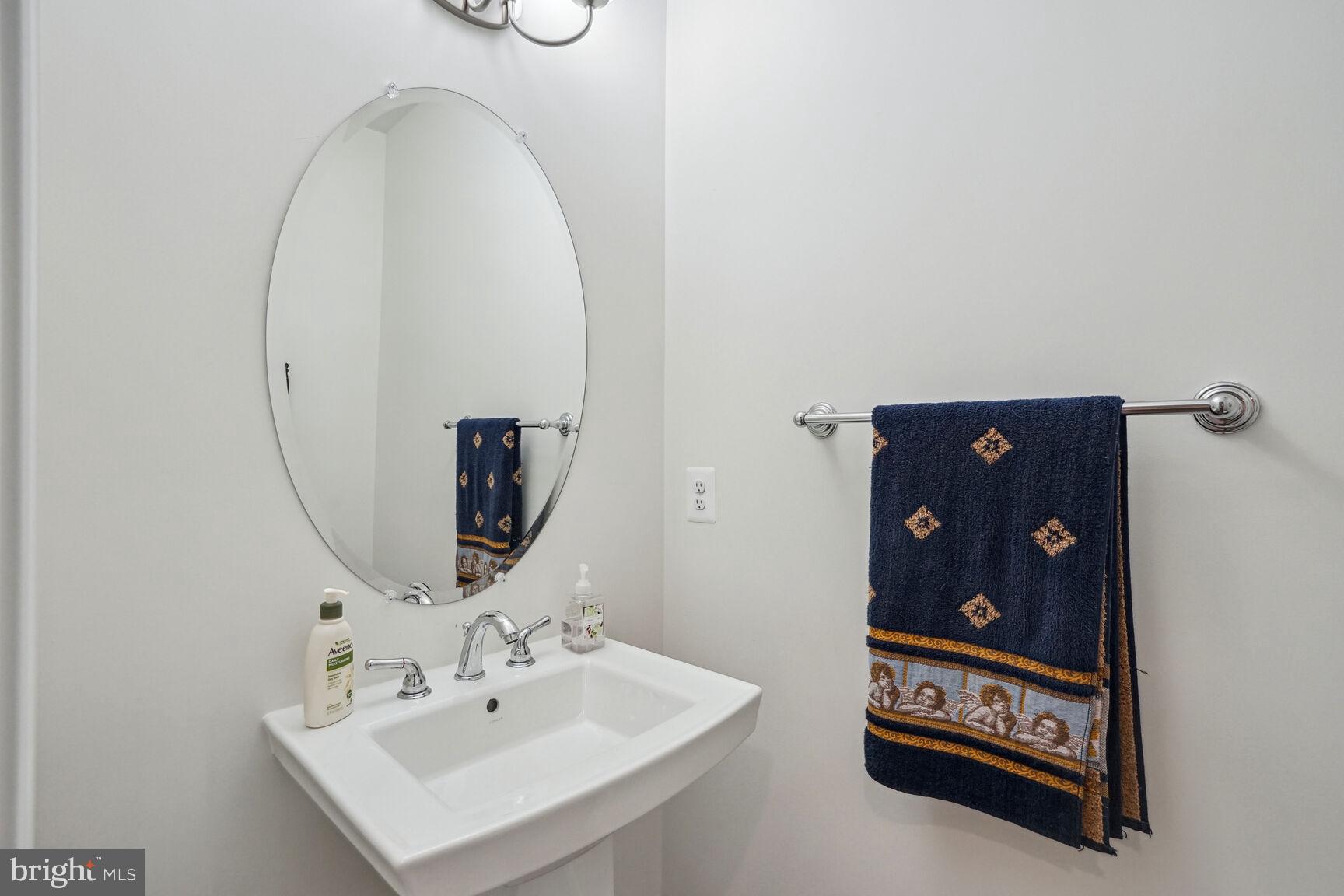 7937 TURTLE CREEK CIRCLE