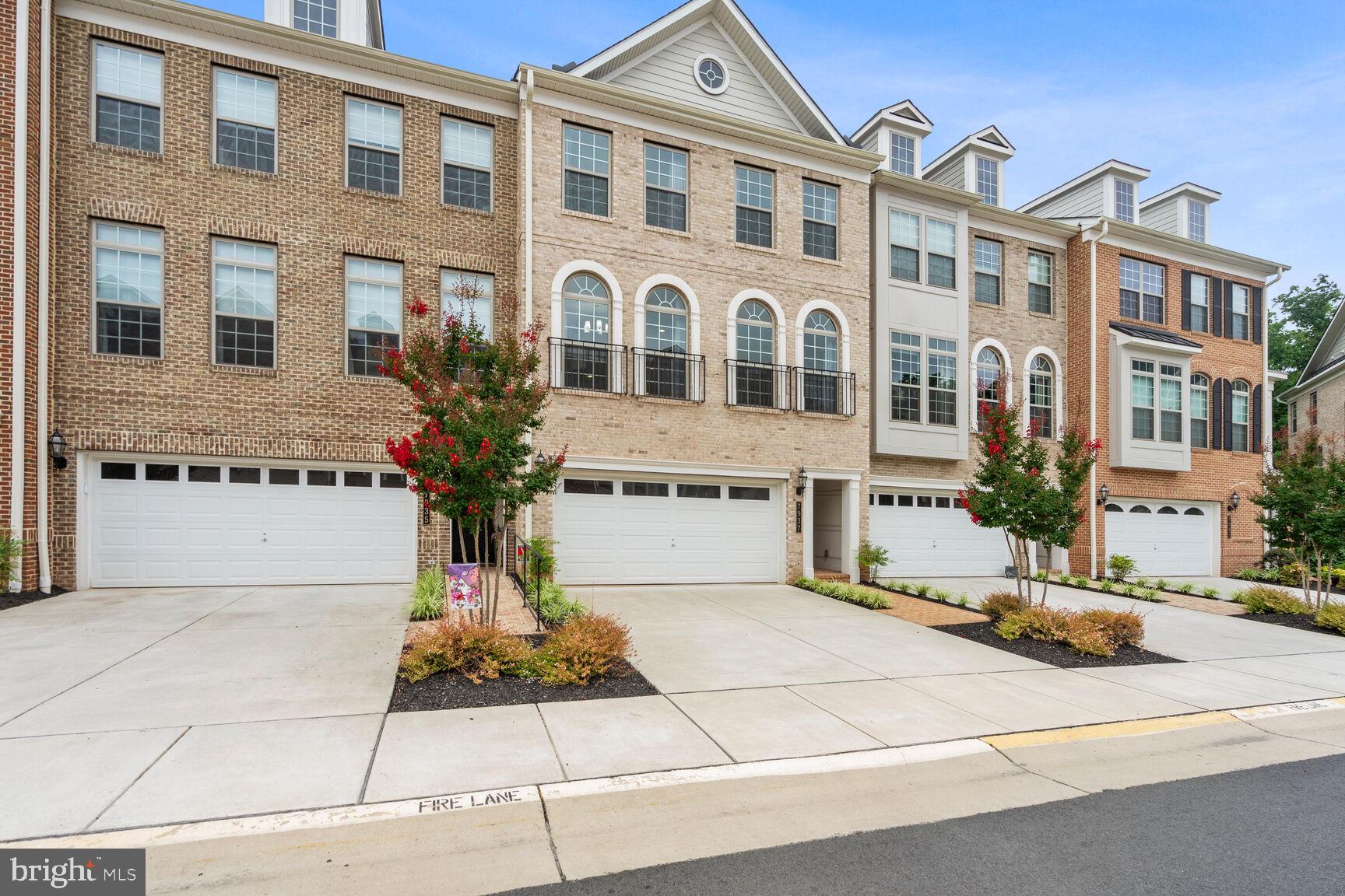 7937 TURTLE CREEK CIRCLE