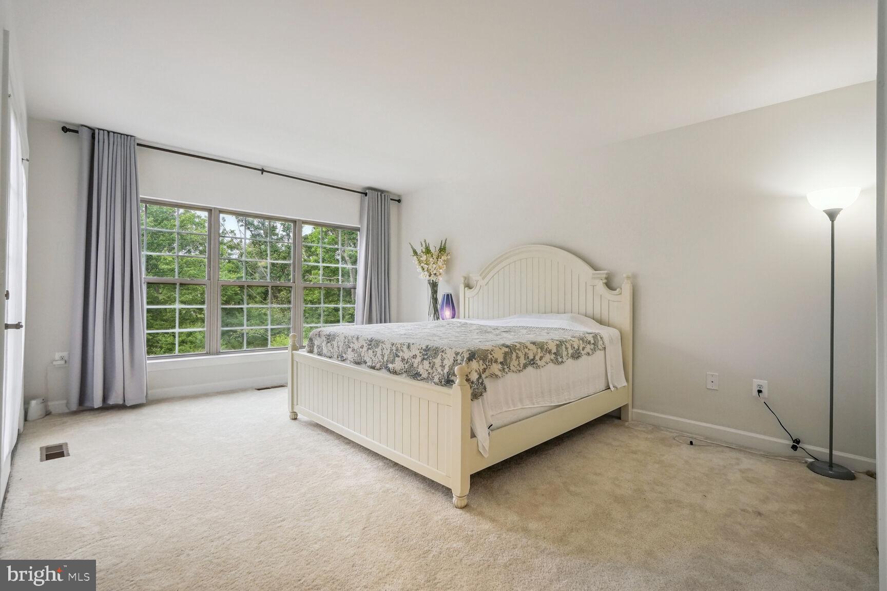 7937 TURTLE CREEK CIRCLE