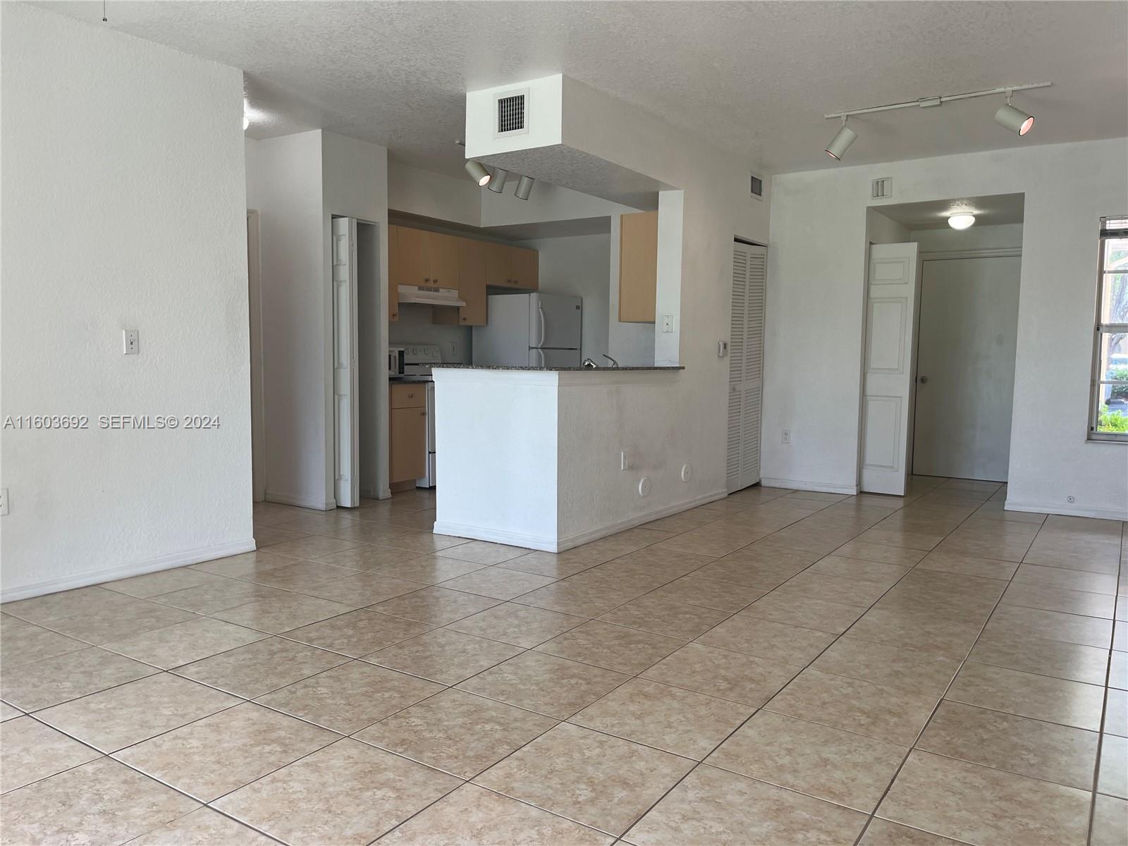 2525 Centergate Drive 103