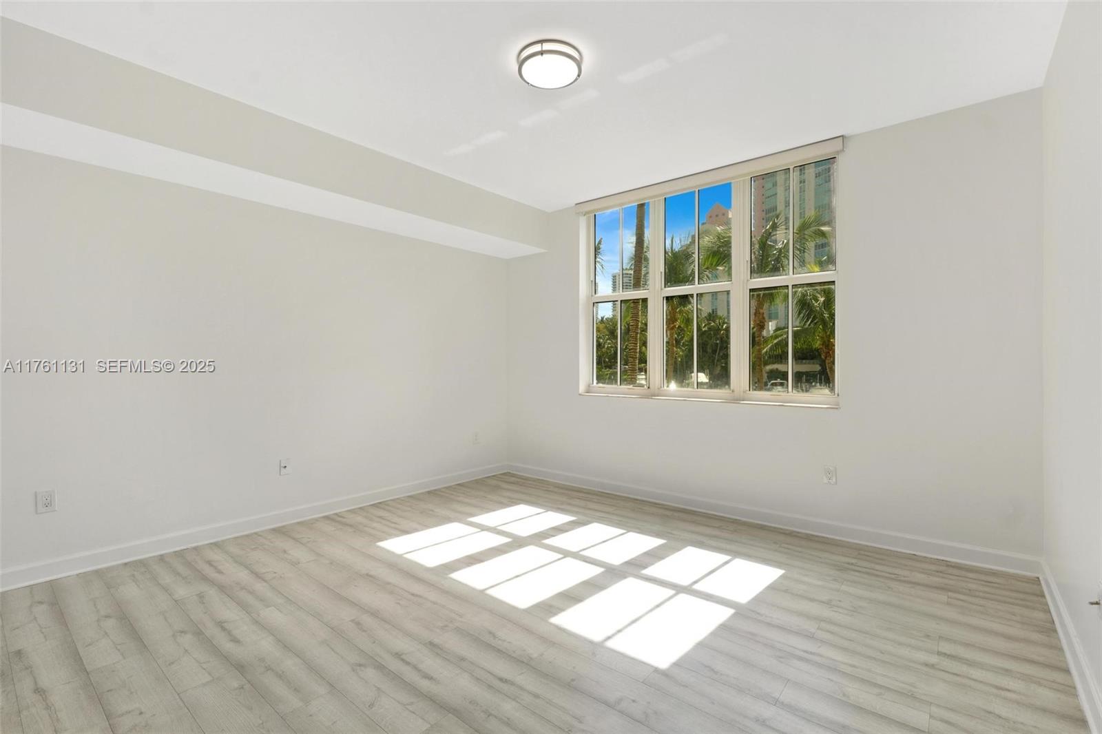 3340 NE 190th Street 208