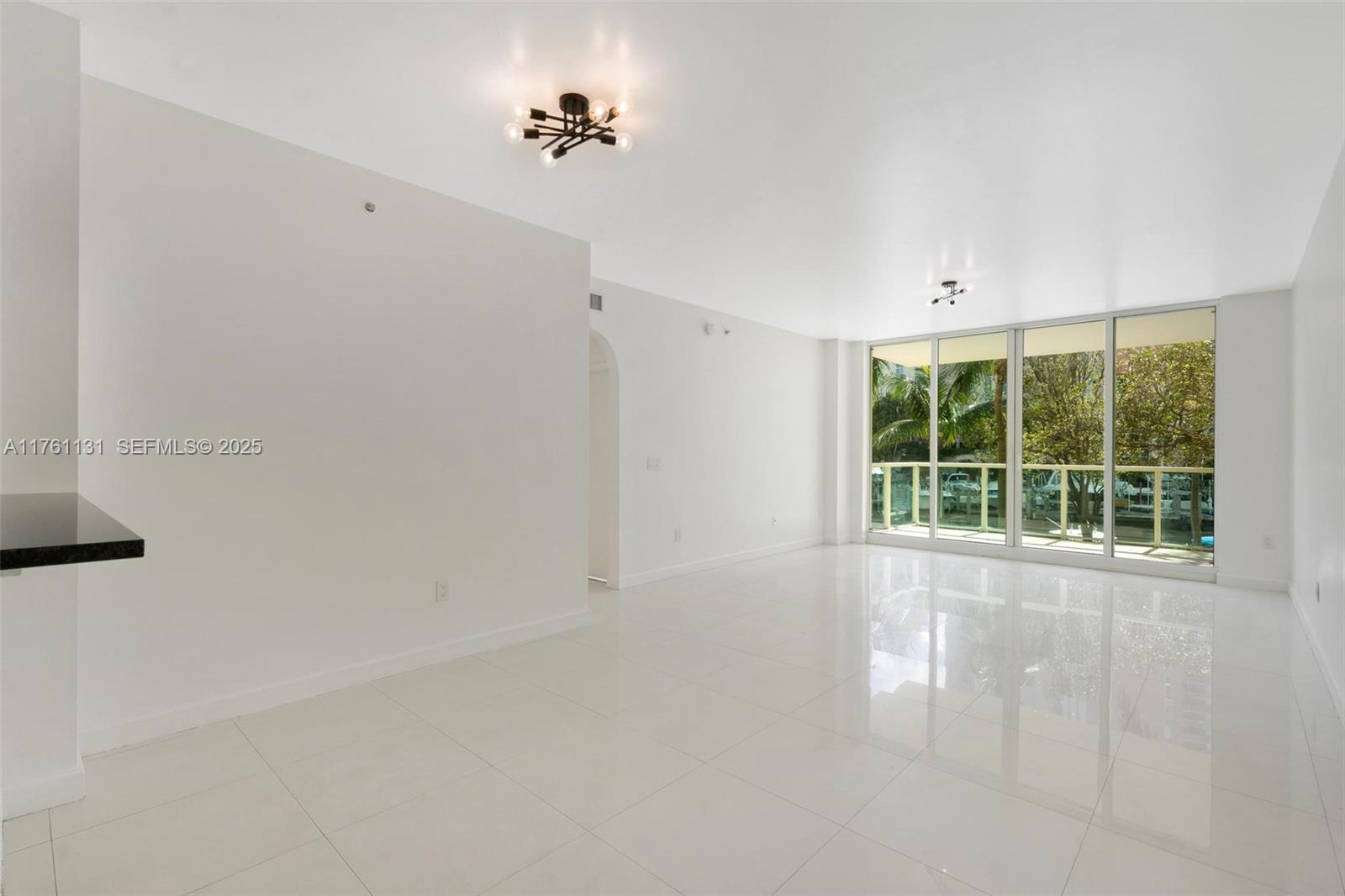 3340 NE 190th Street 208