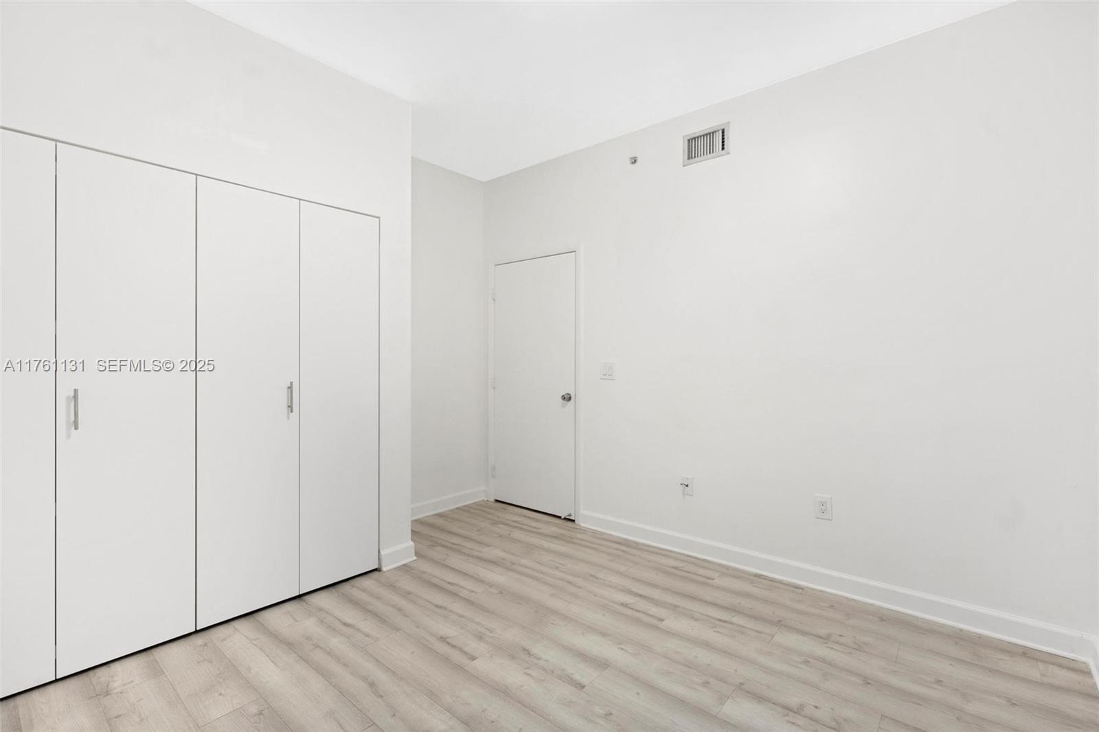 3340 NE 190th Street 208