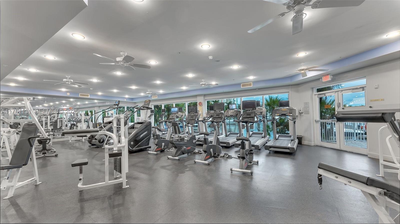 3340 NE 190th Street 208