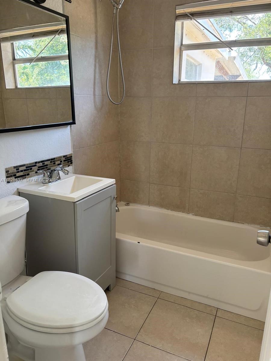 4101 SW 32nd Drive