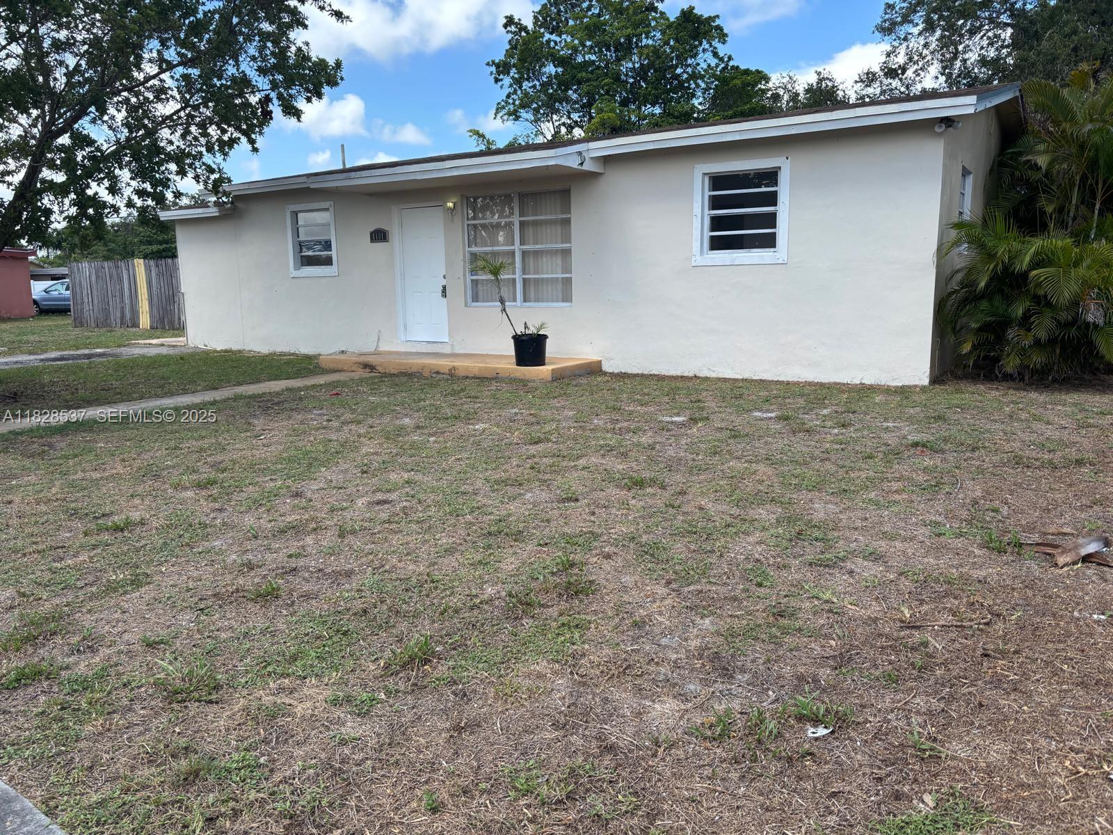 4101 SW 32nd Drive