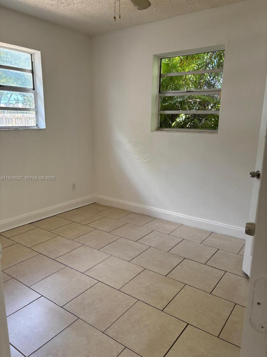 4101 SW 32nd Drive