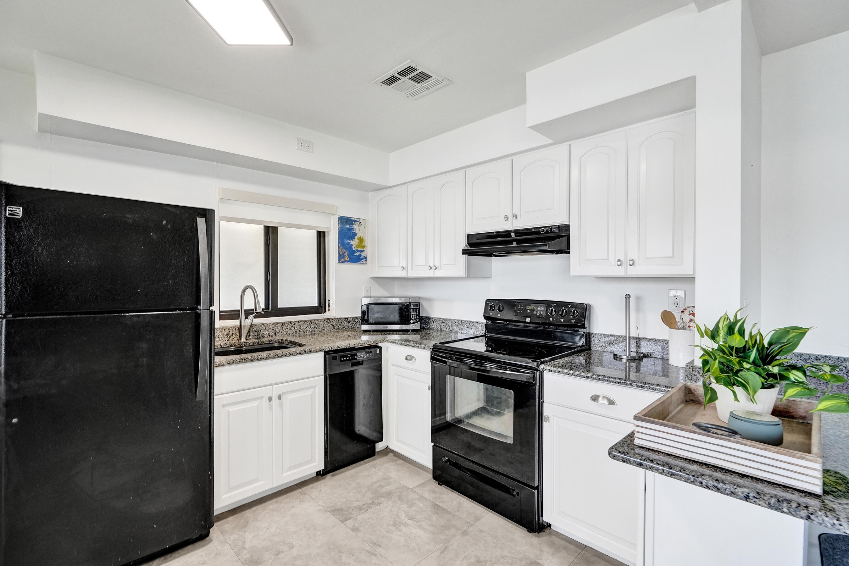 2506 NE 16th Avenue