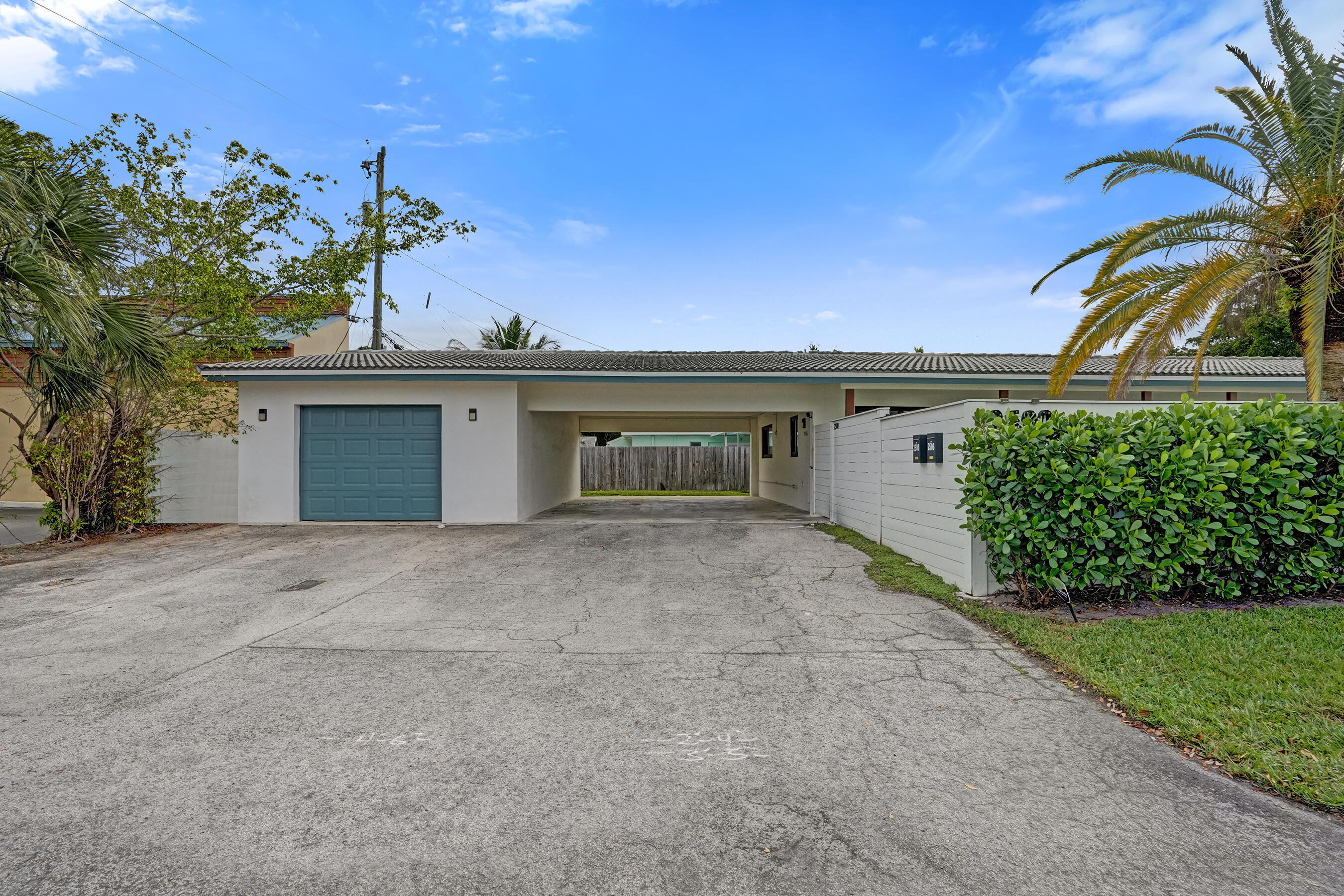 2506 NE 16th Avenue