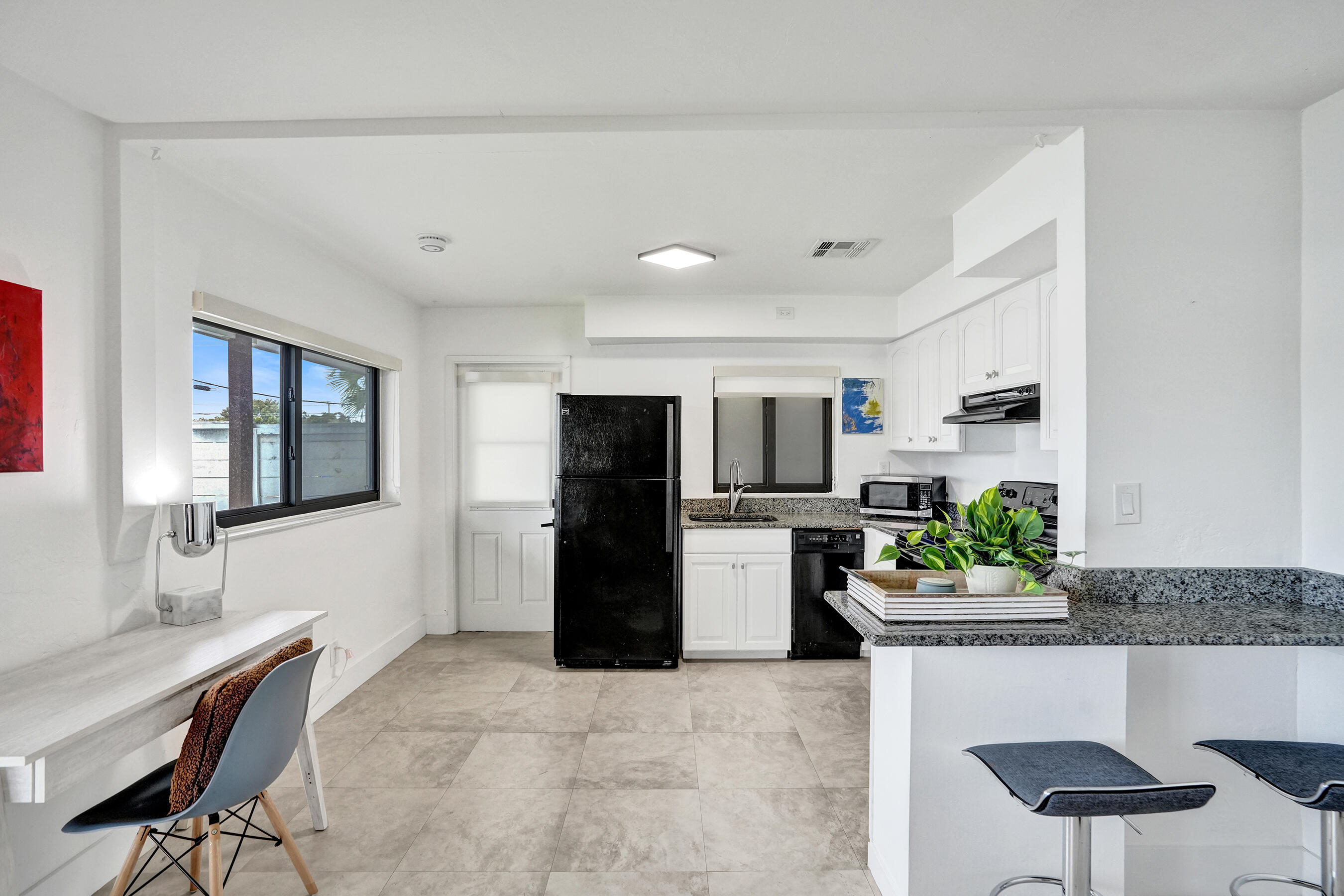 2506 NE 16th Avenue