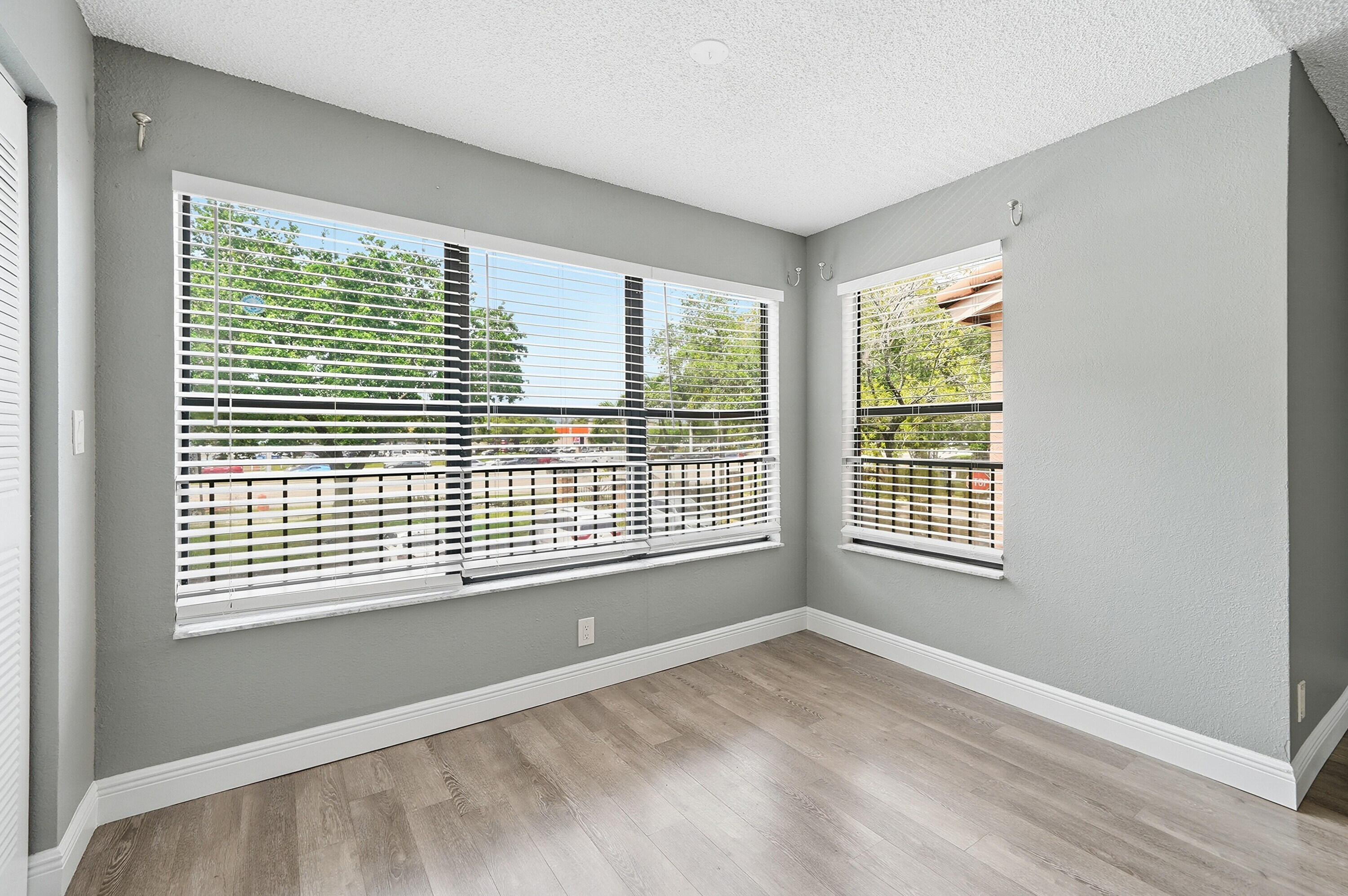 2900 S University Drive 9204