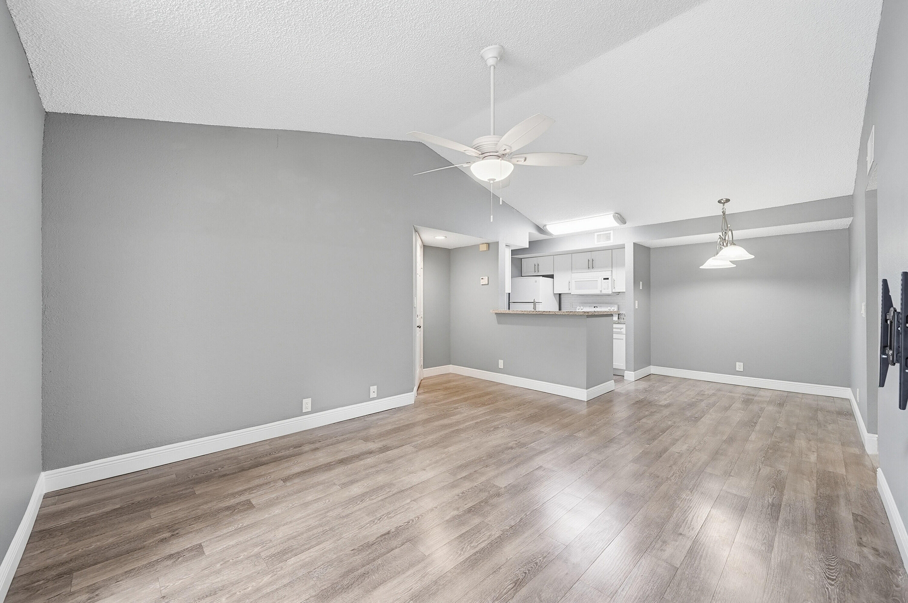 2900 S University Drive 9204