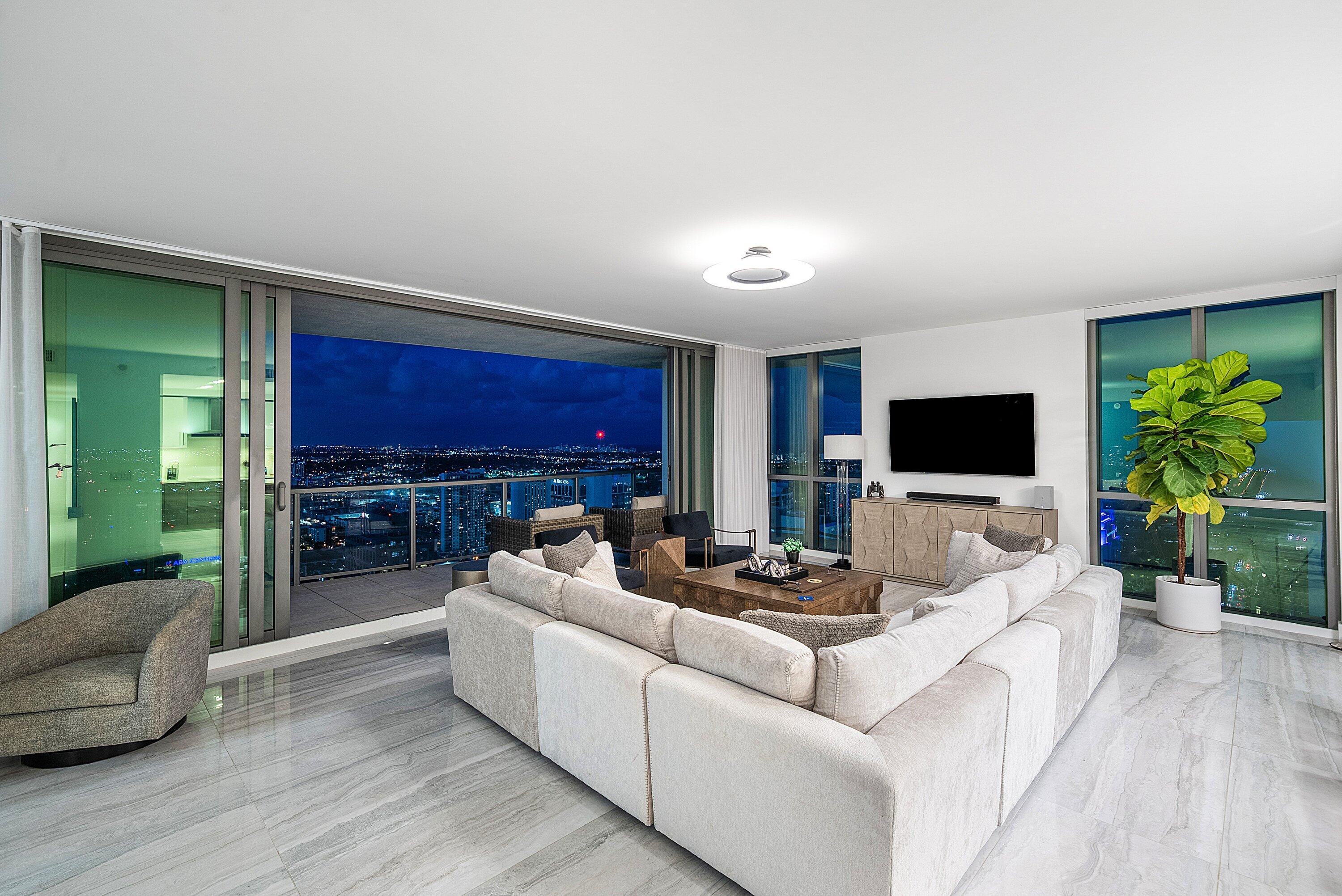100 E Las Olas Boulevard 4301