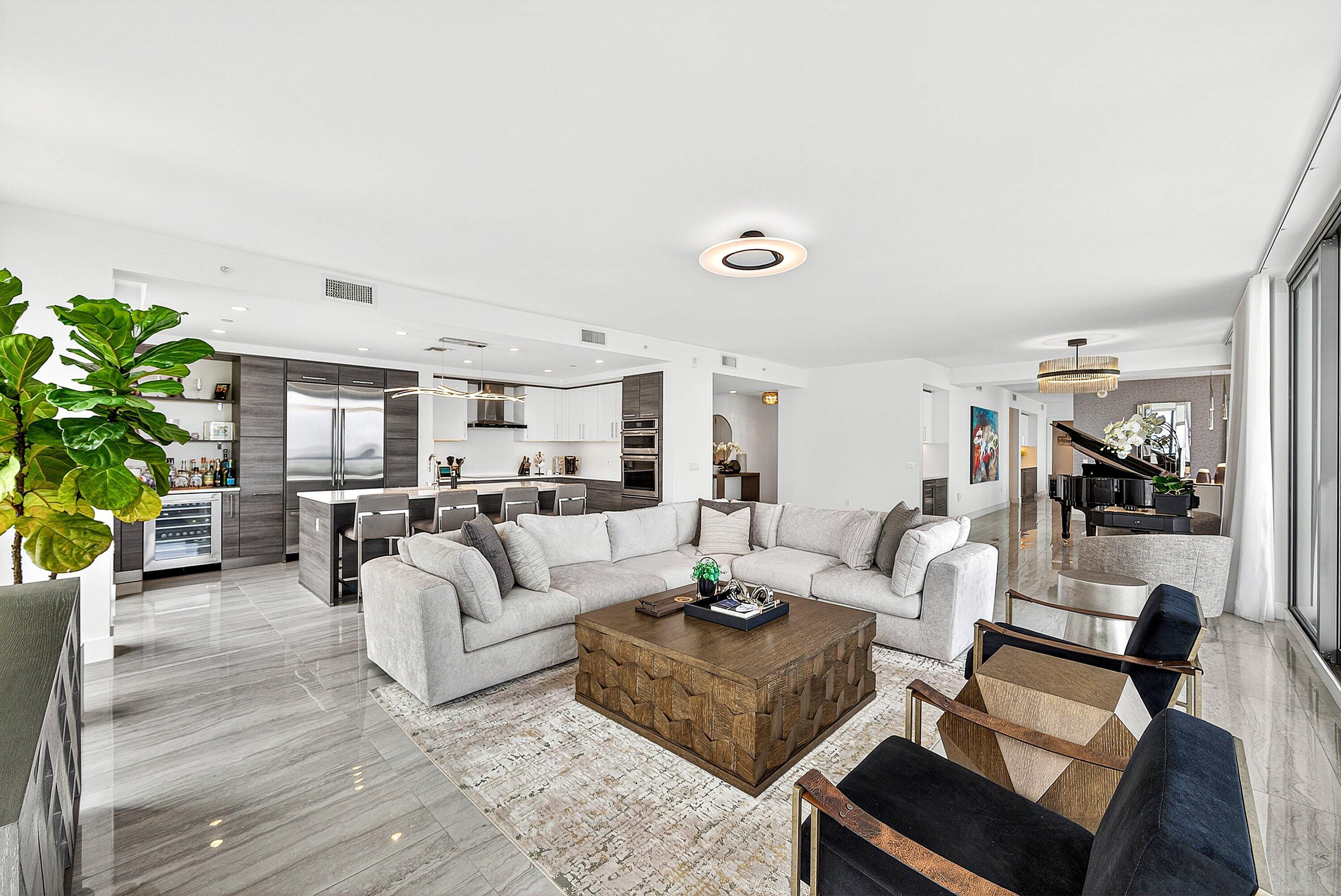 100 E Las Olas Boulevard 4301