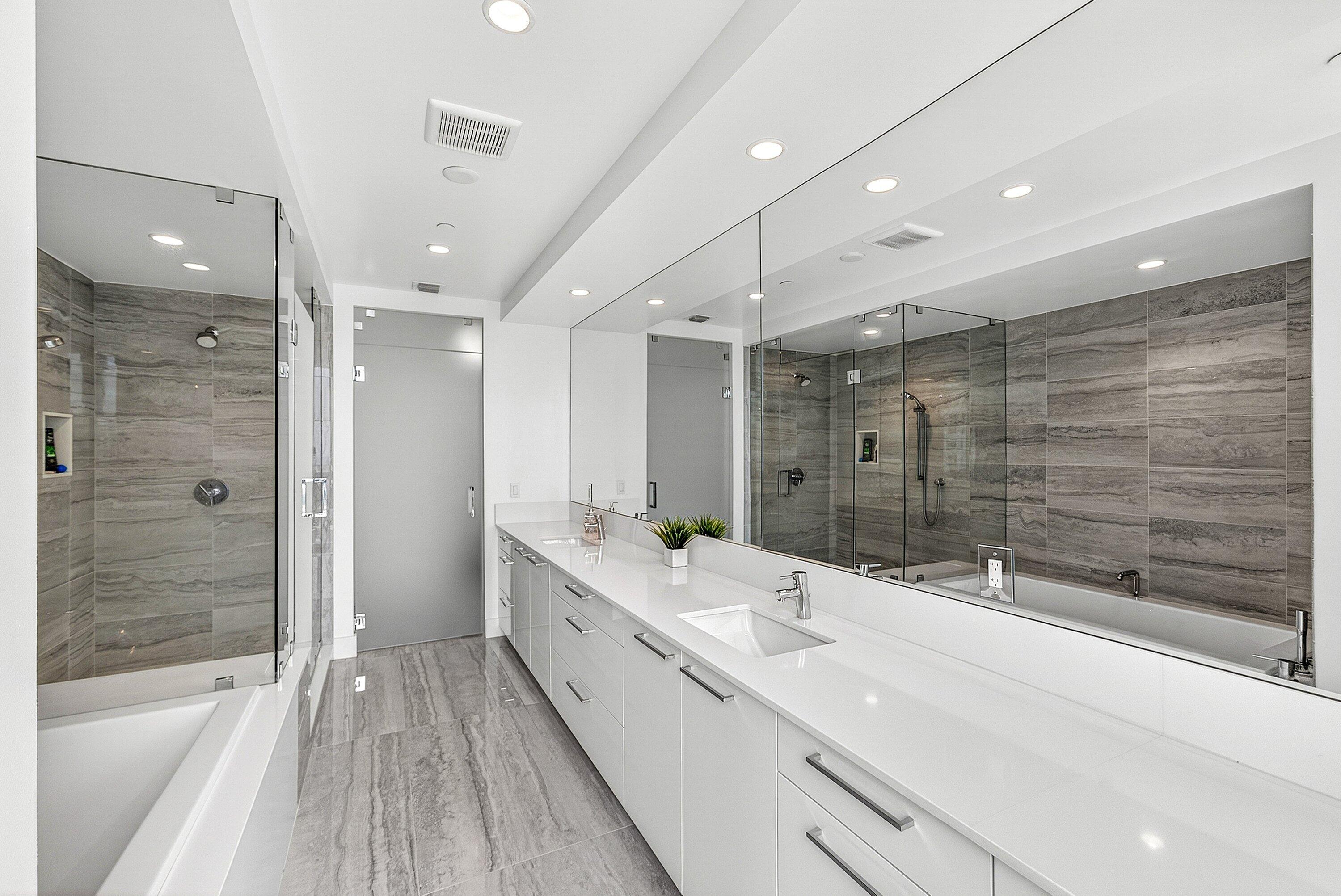 100 E Las Olas Boulevard 4301