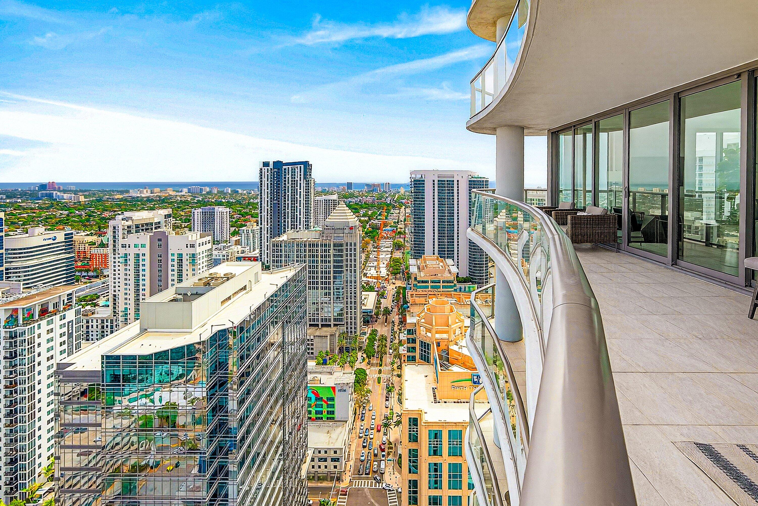 100 E Las Olas Boulevard 4301