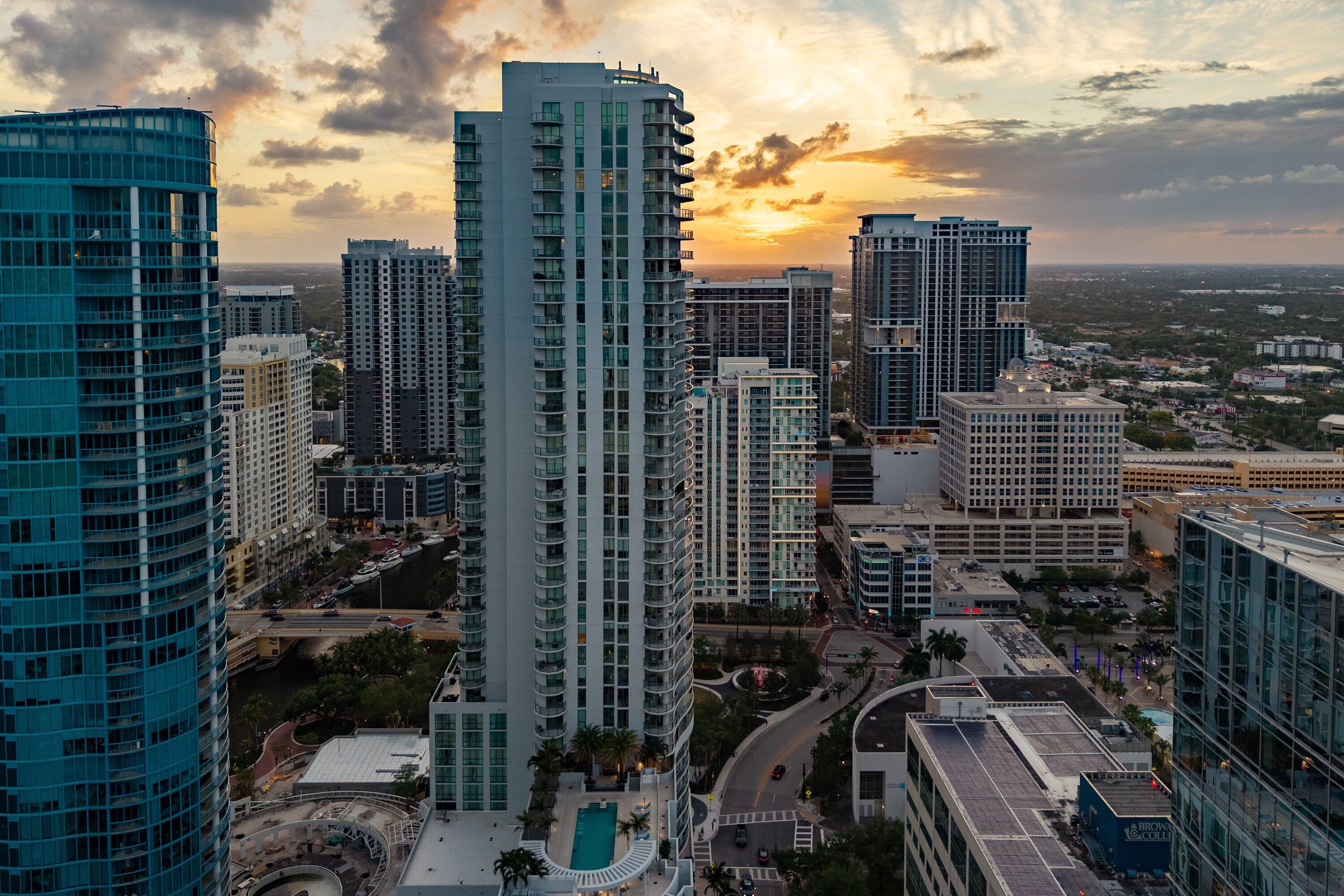 100 E Las Olas Boulevard 4301