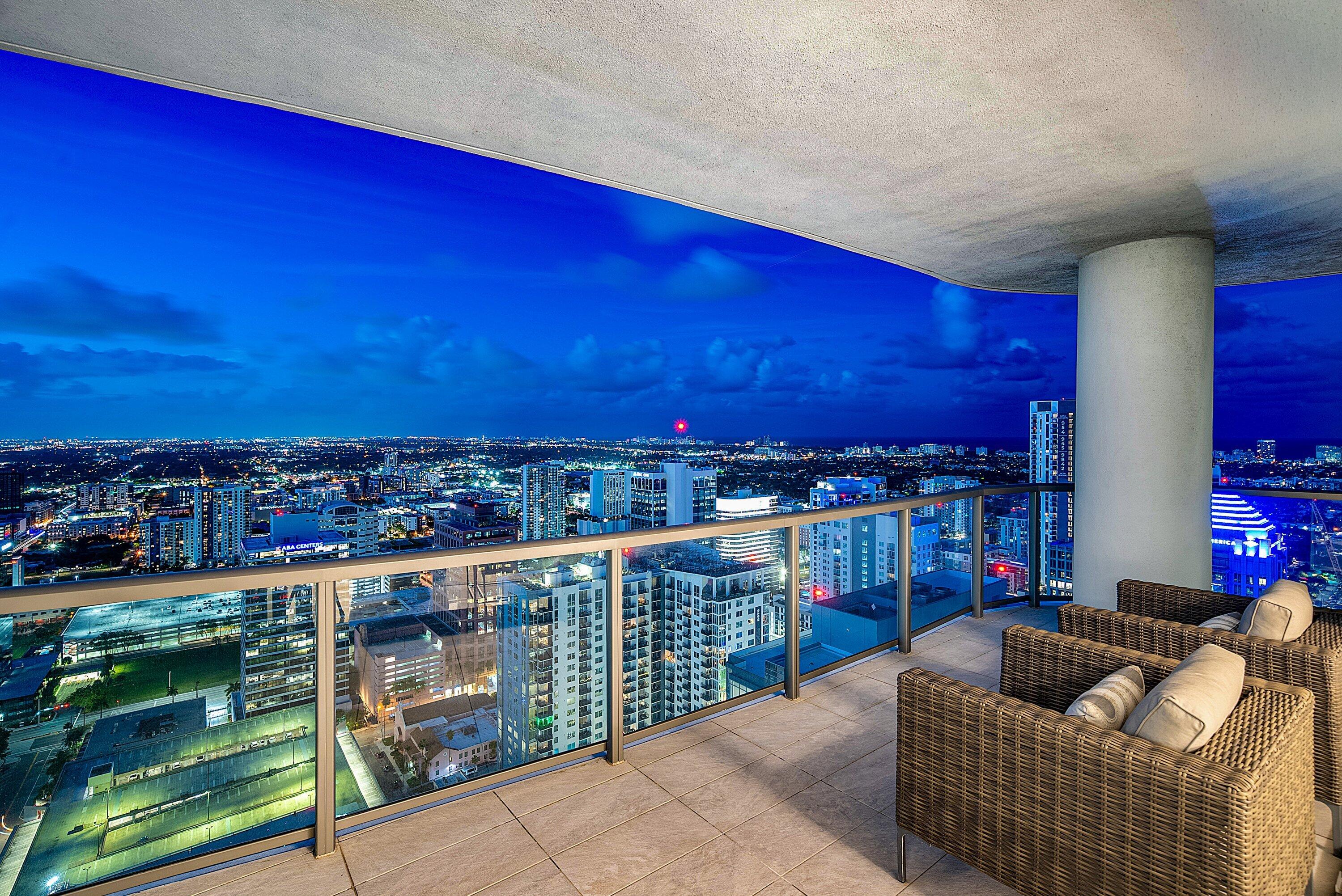 100 E Las Olas Boulevard 4301