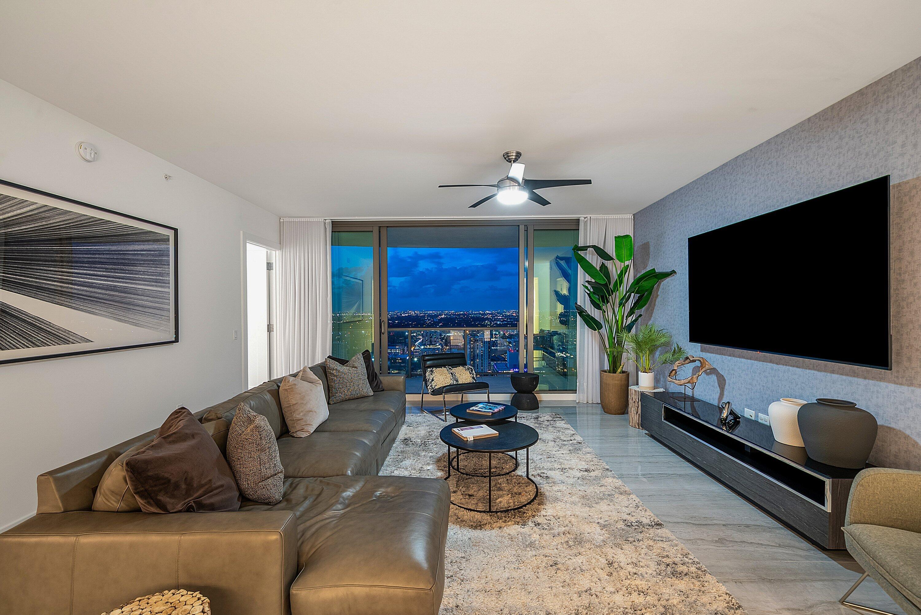 100 E Las Olas Boulevard 4301